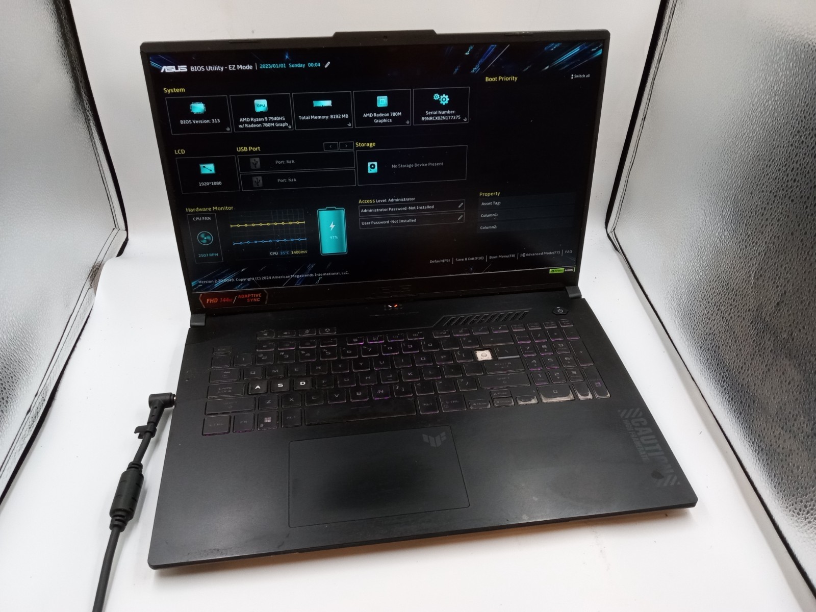 Asus TUF Gaming A17 FA707XU 17.3″ AMD Ryzen 9 7940HS Radeon 780M -BOOTS -READ!!