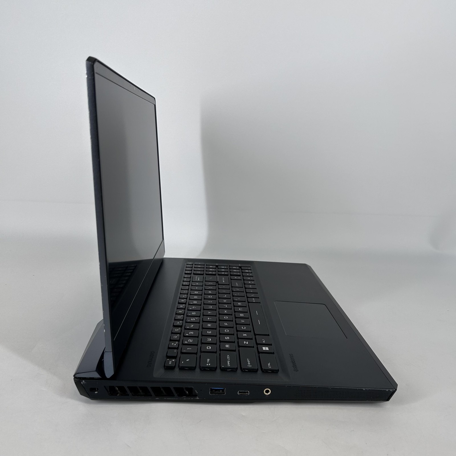 MSI Raider GE76 17.3 144Hz FHD 2.7 GHz i7-12700H 16GB 1TB/512GB RTX 3080 Good