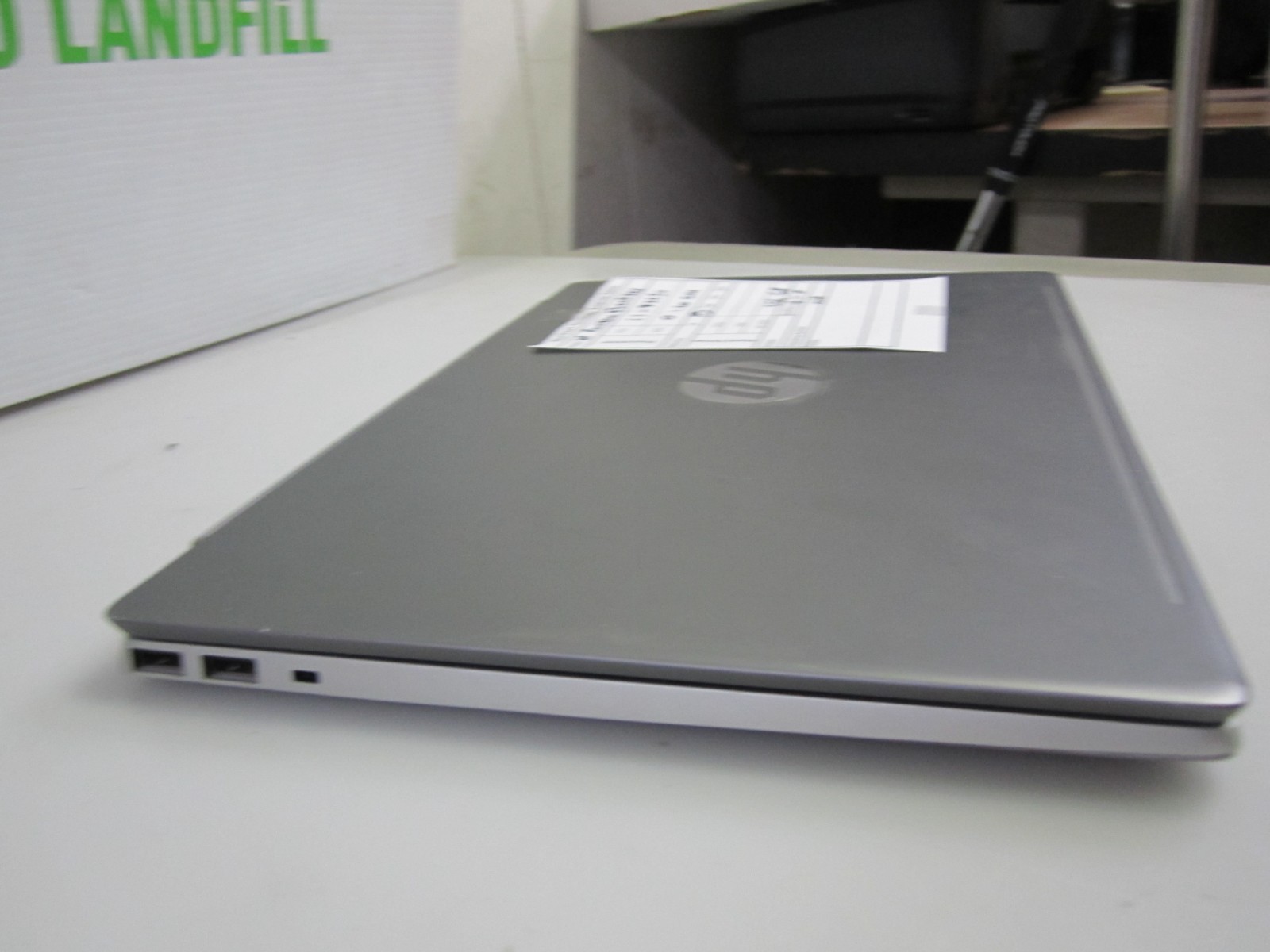 HP Pavilion 13-an0010nr i5-8265U 8GB 1.60GHZ 256GB M2SSD NO OS + AC LAPTOP READ