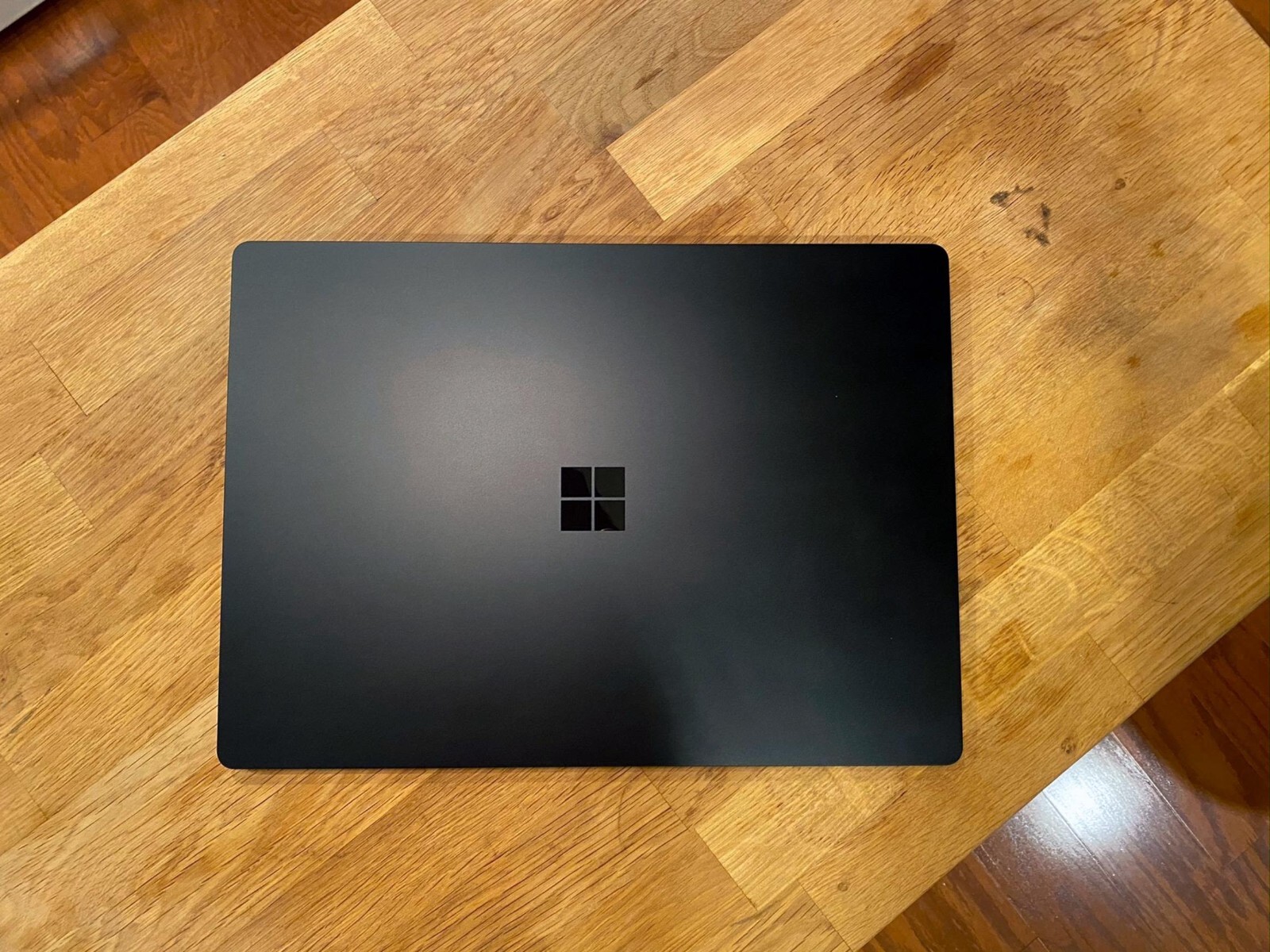 Microsoft Surface Laptop 3 13.5″ (256GB SSD, Intel Core i5 10th Gen., 3.70 GHz,