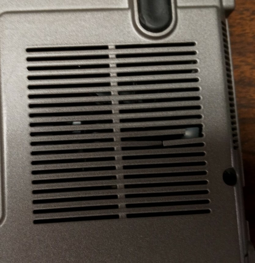 DELL LATITUDE D830 Intel Core 2 Windows XP 15″ No Cords Untested Recycle Find