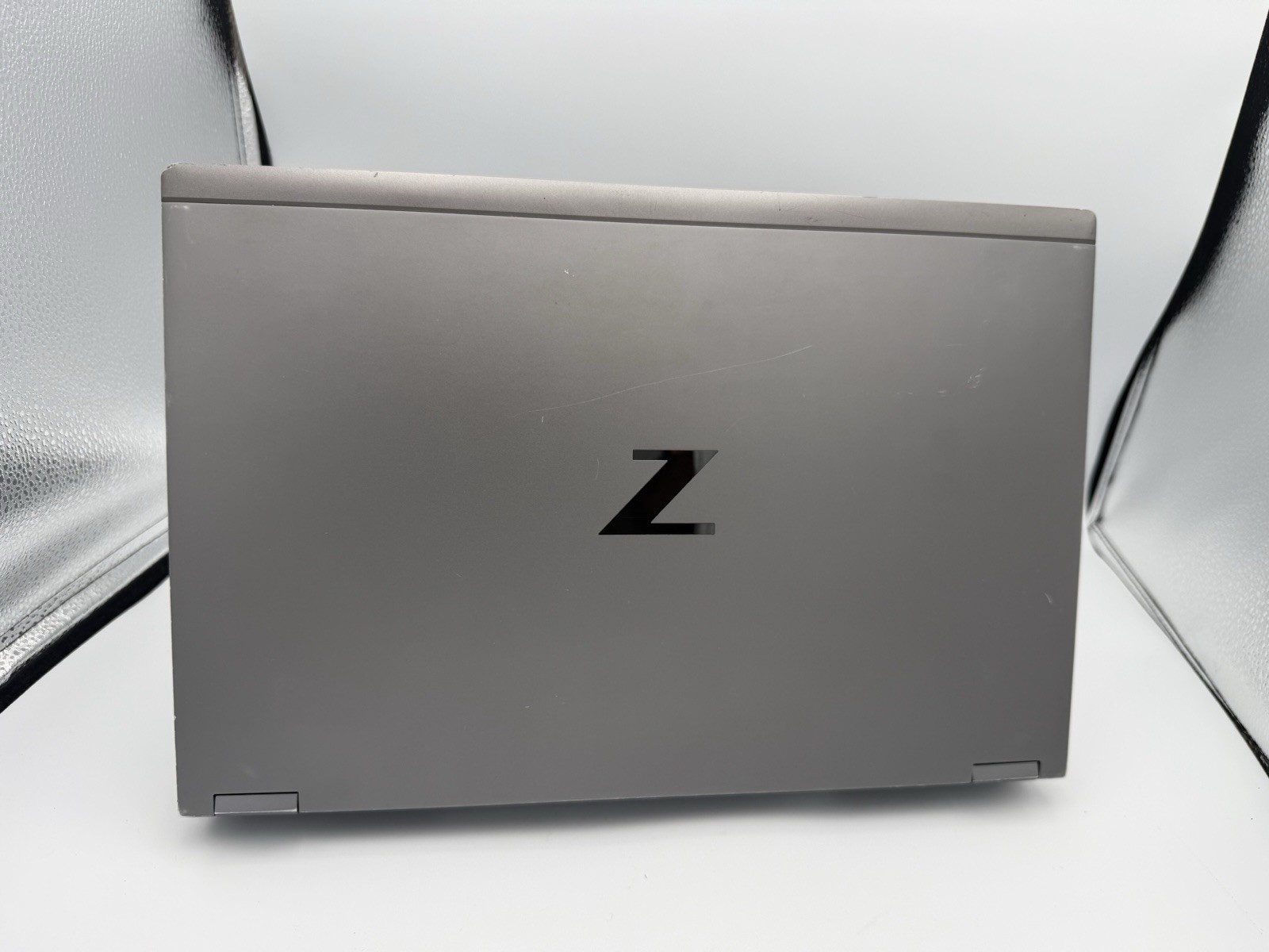 HP ZBook Fury 15.6” G8 WS – i7-11800H | 32GB RAM | 1TB SSD | No AC