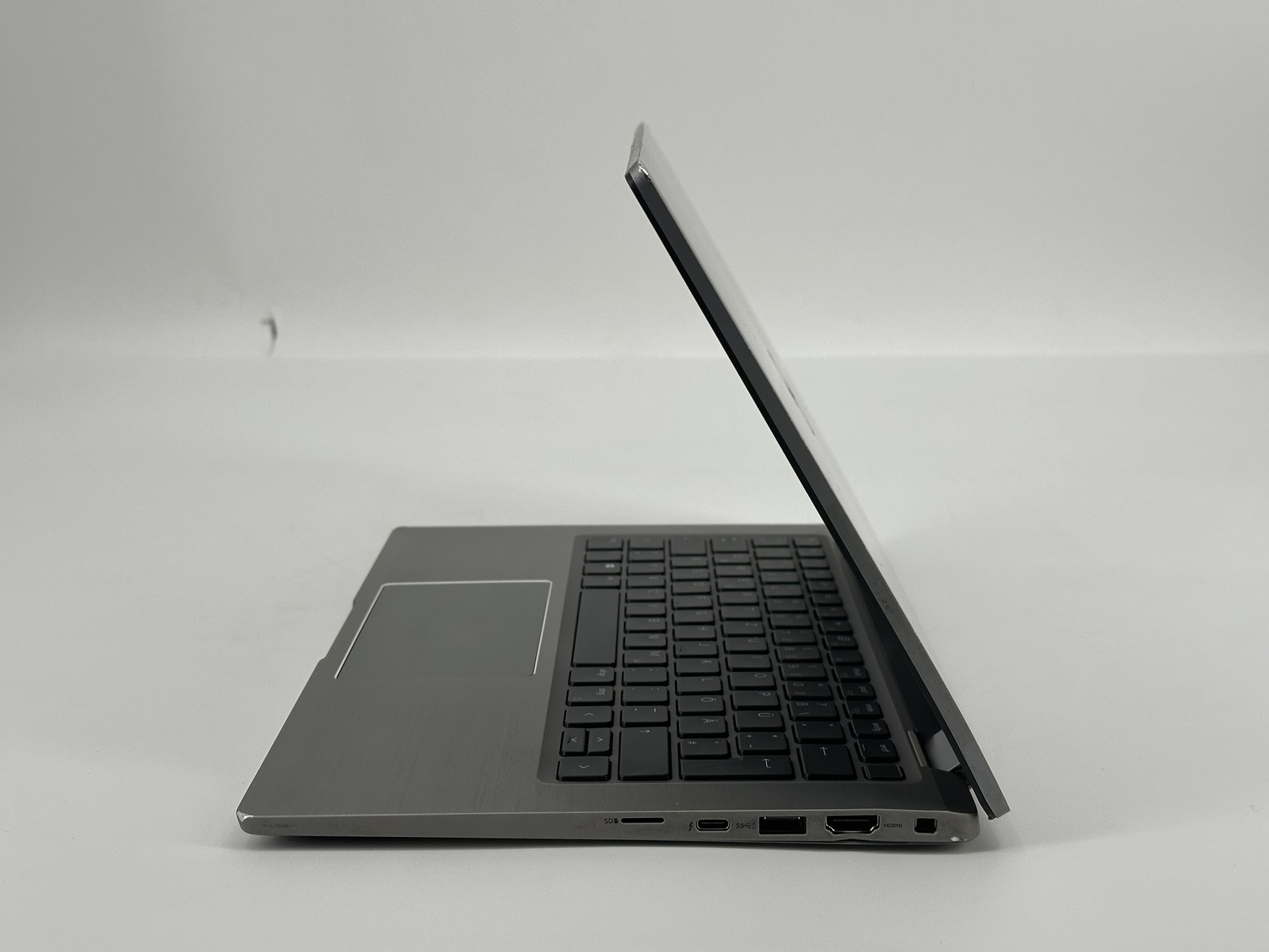 Dell Latitude 7420 14″ FHD i7-1165G7 16GB DDR4 512GB NVMe Win11 Pro FaceID