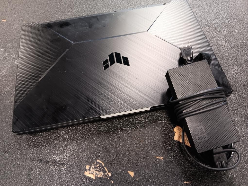 ASUS TUF GAMING A17 (P17030793)