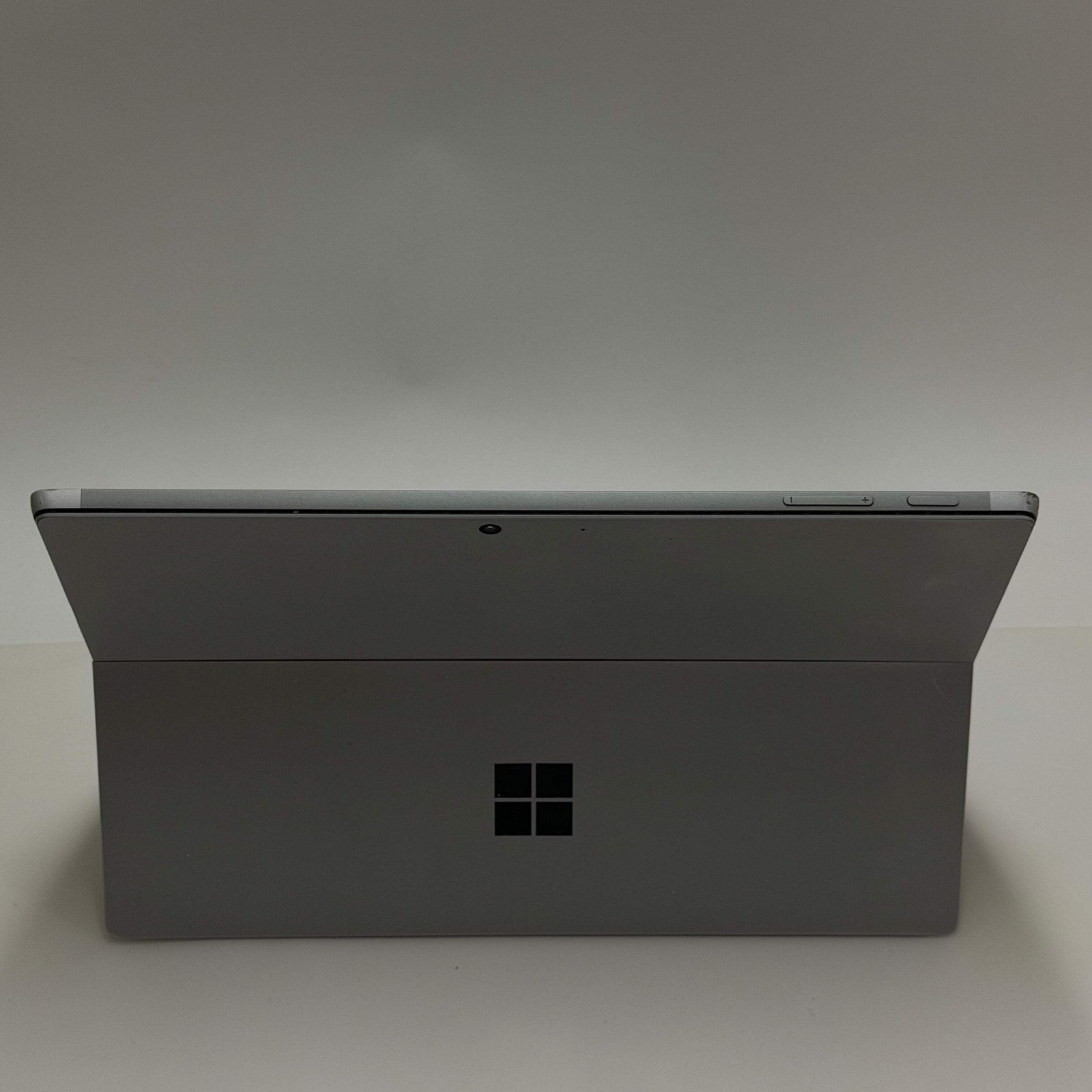 Broken Microsoft Surface Pro 7 1866 14.4″ i5-1035G4 1.1GHz 8GB RAM 256GB SSD