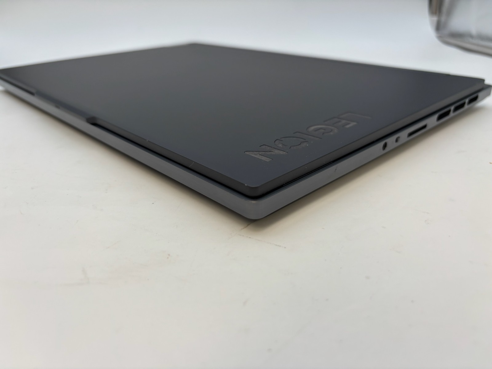 Lenovo Legion Slim 7 16ARHA7 16″ 1 TB SSD 16 GB RAM Ryzen 9 6900HX RX 6800S