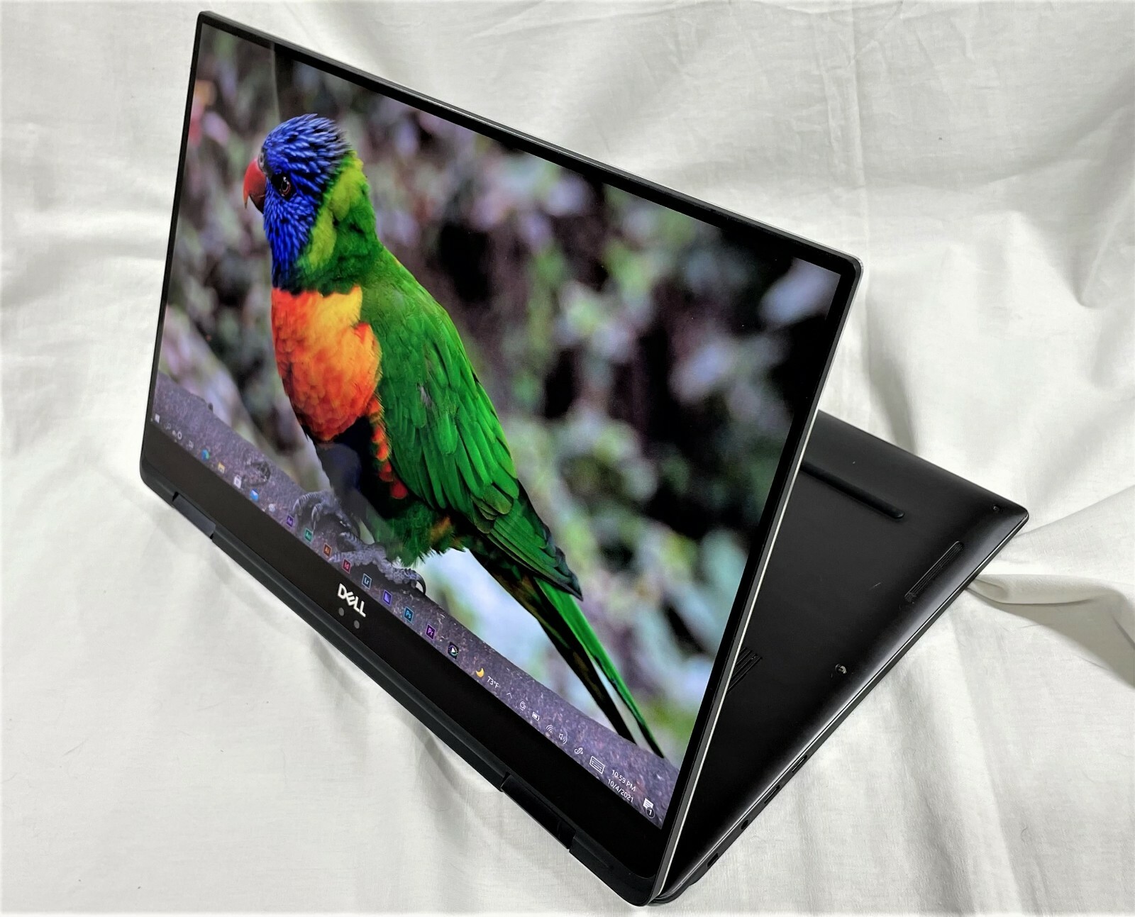 Dell XPS 15 9575 TOUCH 2-in-1 4K ✔i7-8706G ✔1TB SSD ✔16GB Ram ✔Vega GL 4GB ✔W10P
