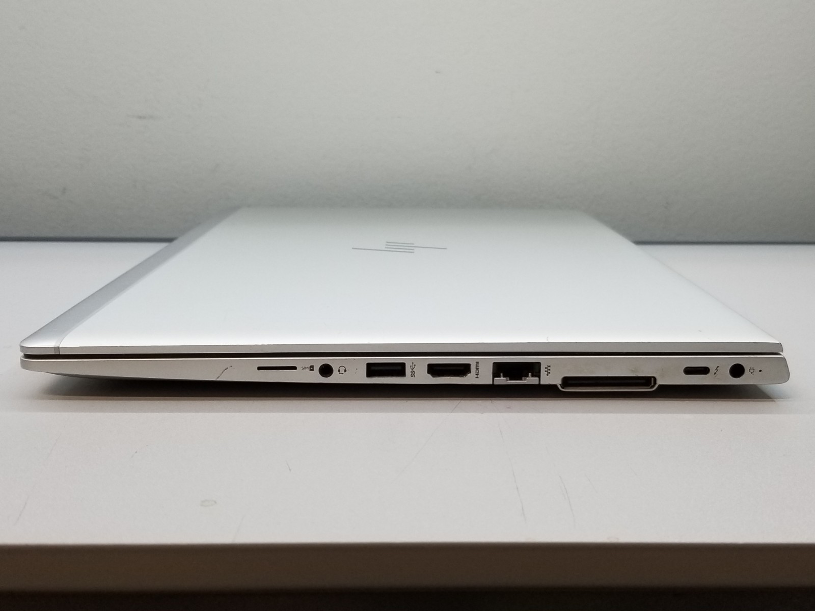 HP EliteBook 850 G5 15.6″ FHD i7-8650U 1.9GHz 8GB RAM 256GB NVMe Win 11 Pro WiFi