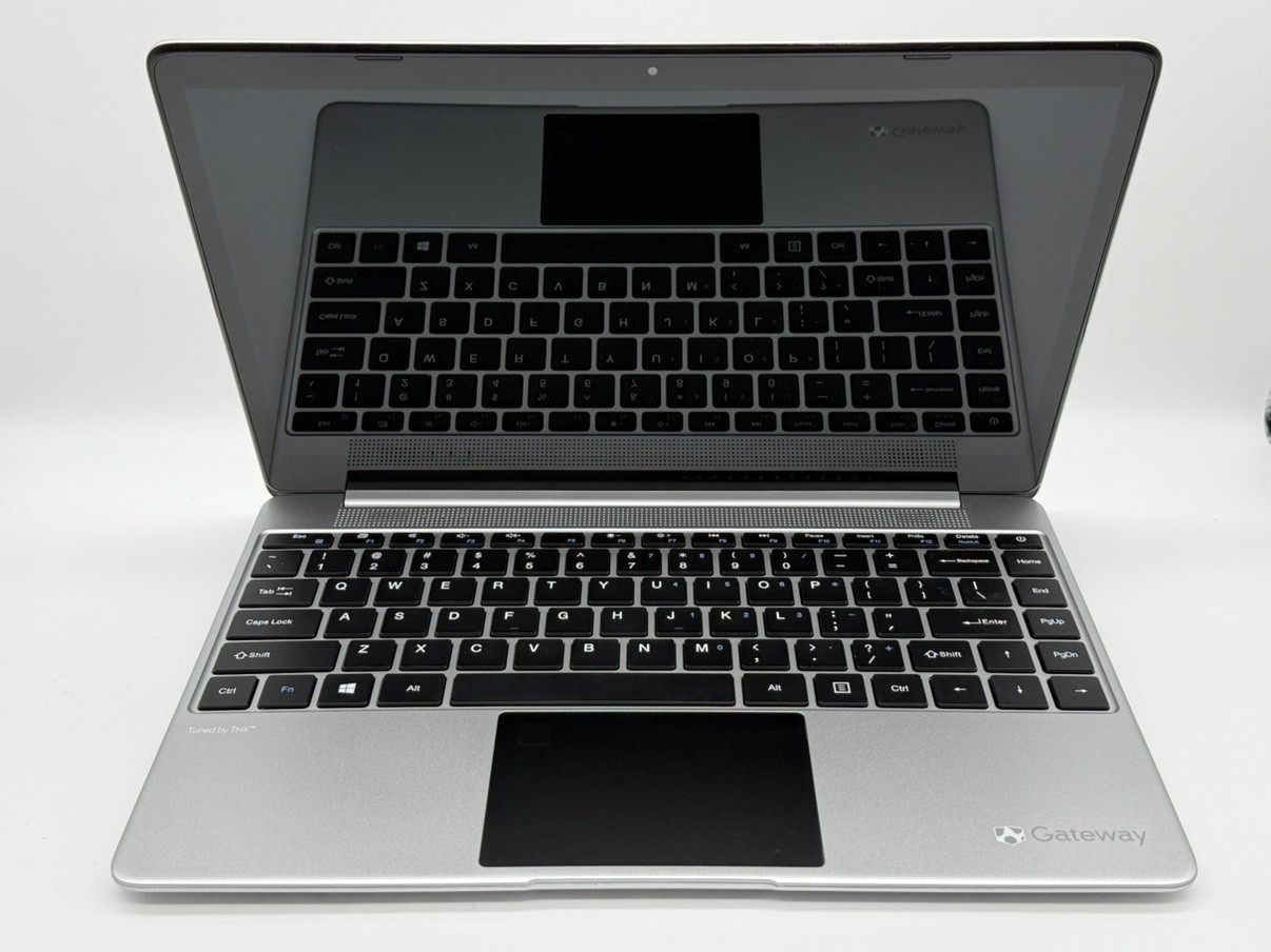 Gateway 14.1″ FHD i5-1135G7 16GB 512GB SSD Iris Xe Silver Notebook great deal !!