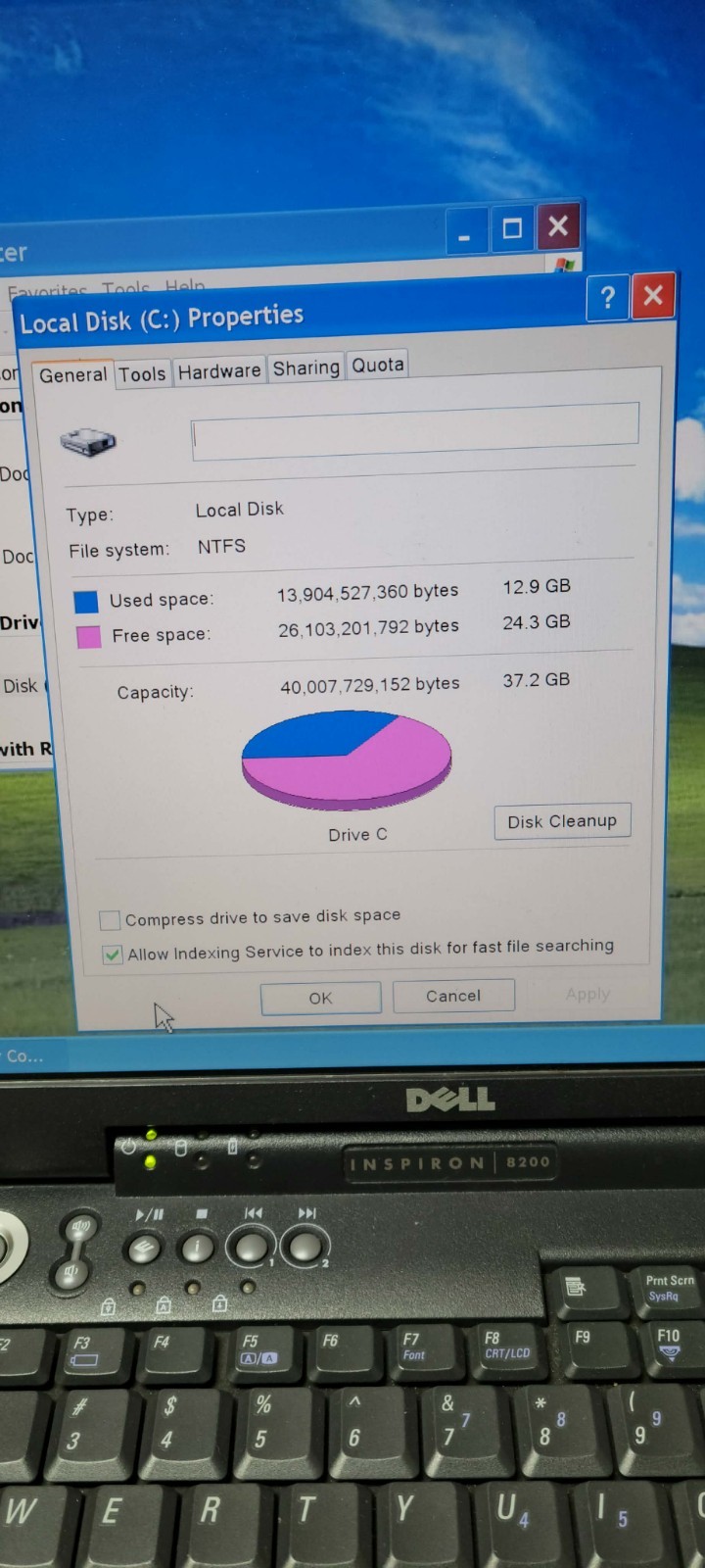 Retro DELL INSPIRON 8200 LAPTOP 512MB RAM 40GB Windows Loaded w/WiFi BAD BATTERY