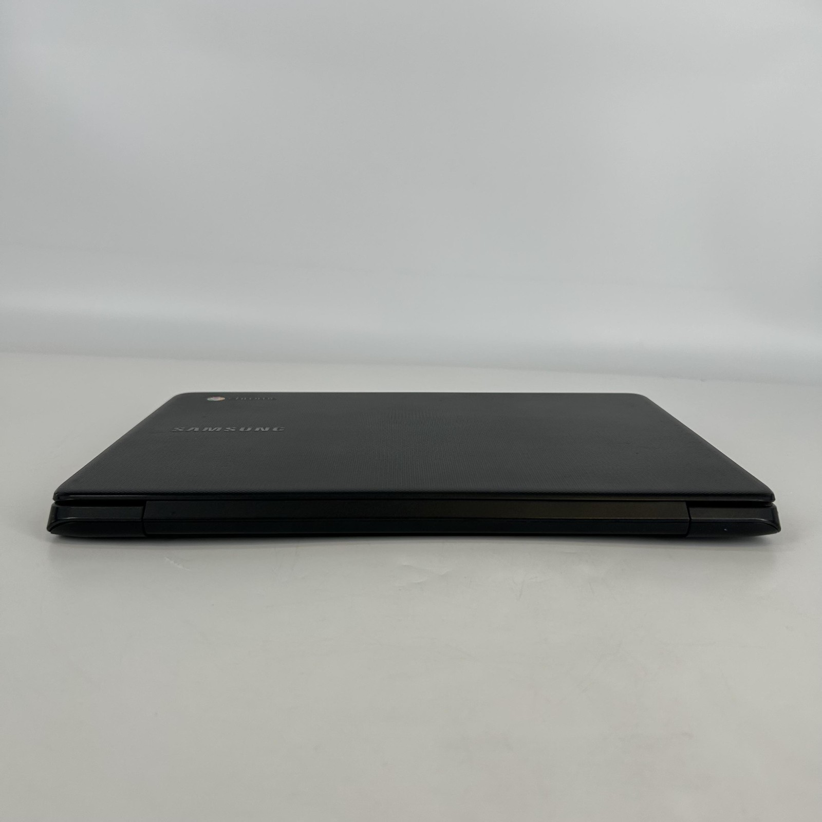 Samsung Chromebook 3 11.6″ HD 1.6 GHz Celeron 4GB 16GB eMMC