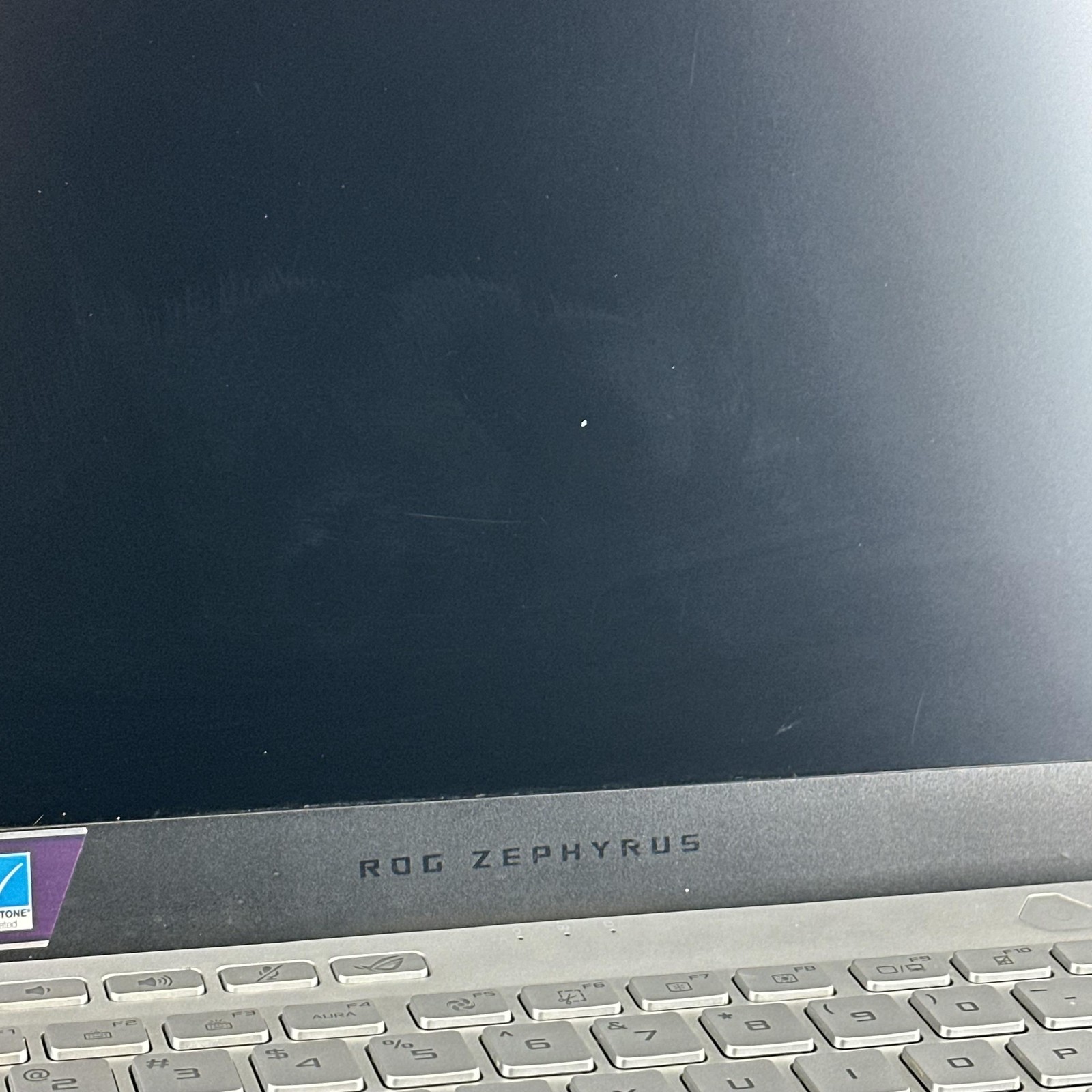 Asus ROG Zephyrus G14 GA401 14 144Hz FHD 3.3GHz Ryzen 9 5900HS 16GB 1TB RTX 3060