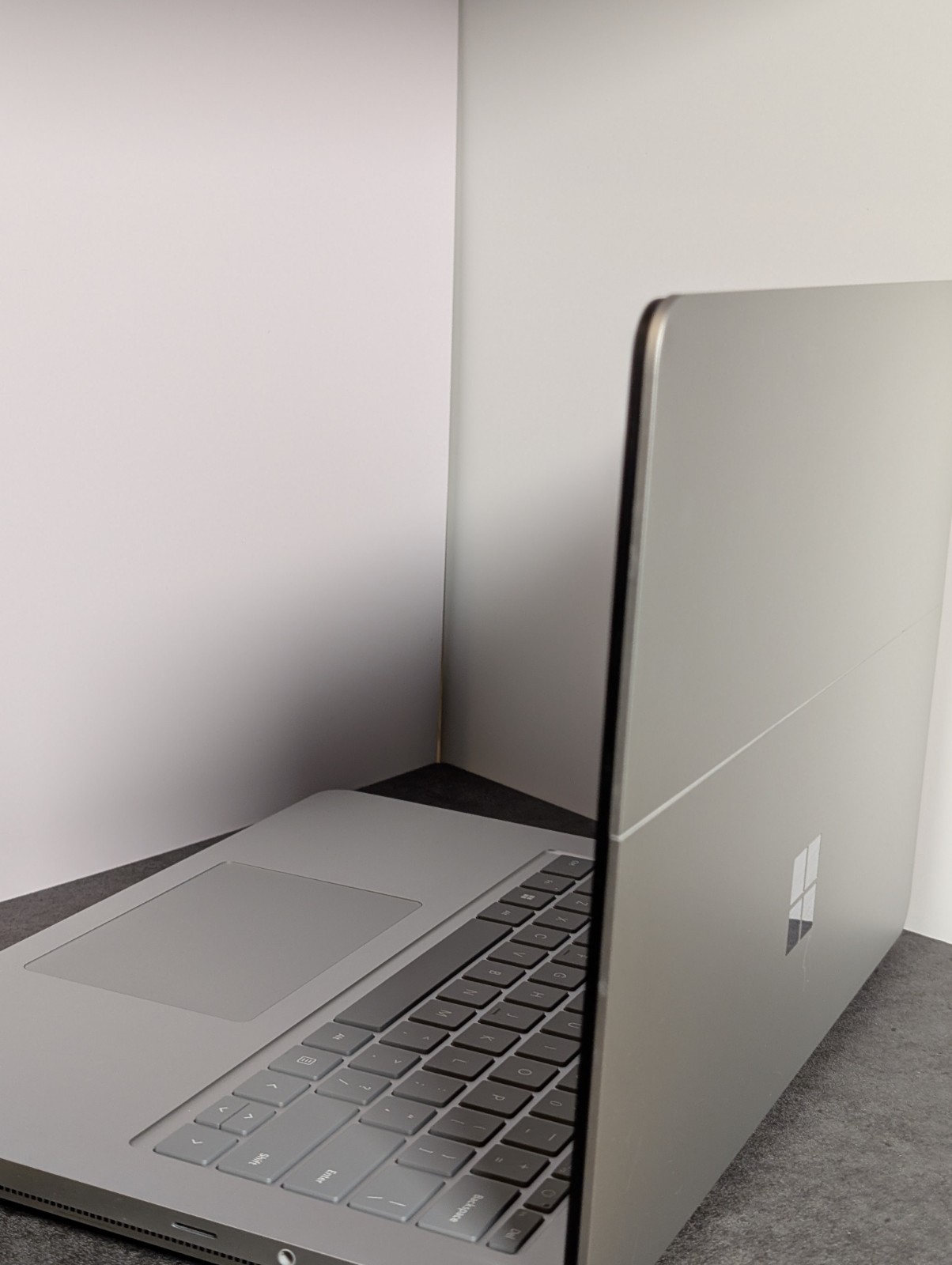 Microsoft Surface Laptop Studio 2 14.4″ i7-13800H 16GB 512GB SSD W11 Silver