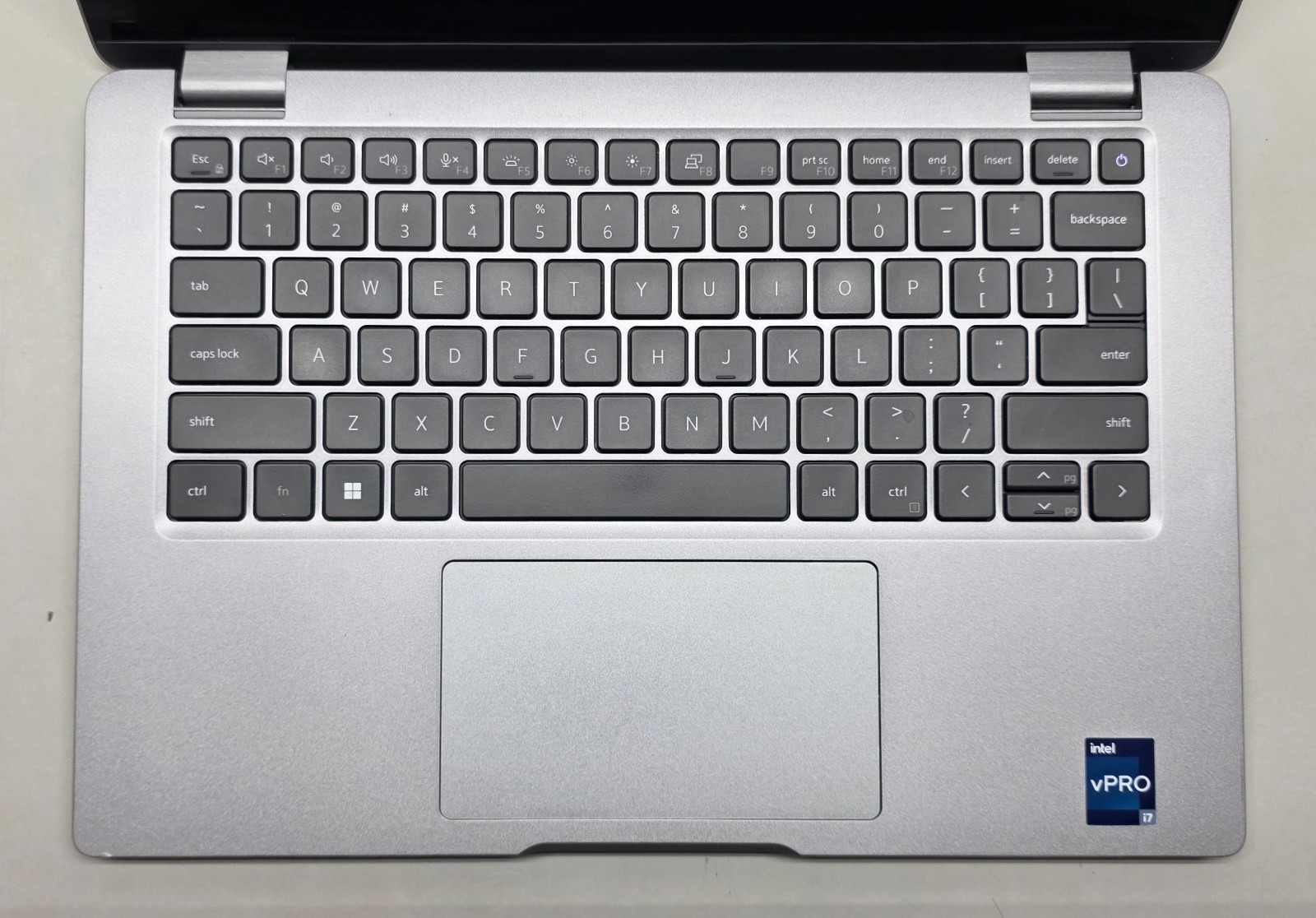 Dell Latitude 5340 13.3″ i7-1365U 1.80GHz 16GB RAM 128GB SSD Windows 11 Pro