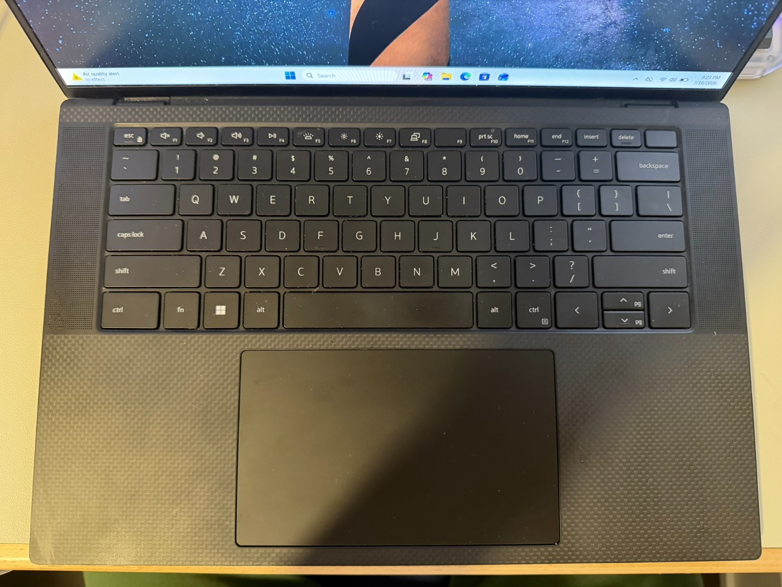Dell Precision 5550 15 FHD+ i7-10750H 32GB 512GB SSD Quadro T2000 Max-Q