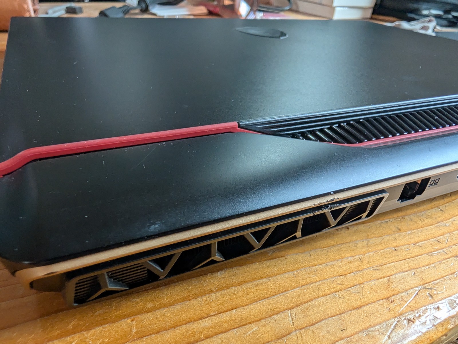 MSI Raider GE68 HX Gaming Laptop. i9-13950HX, 16GB 5600mhz DDR5, NVIDIA RTX4060