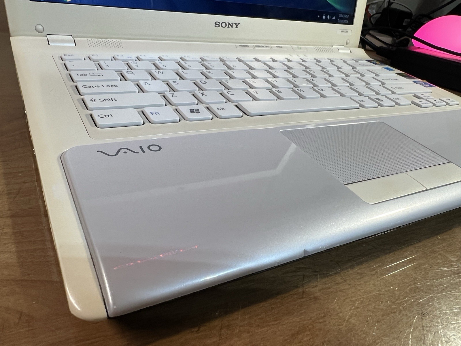 Sony VAIO VPCCW29FX 14” i5 2.53GHz 4GB 500GB Win7 Pro GeForce 310M Tested