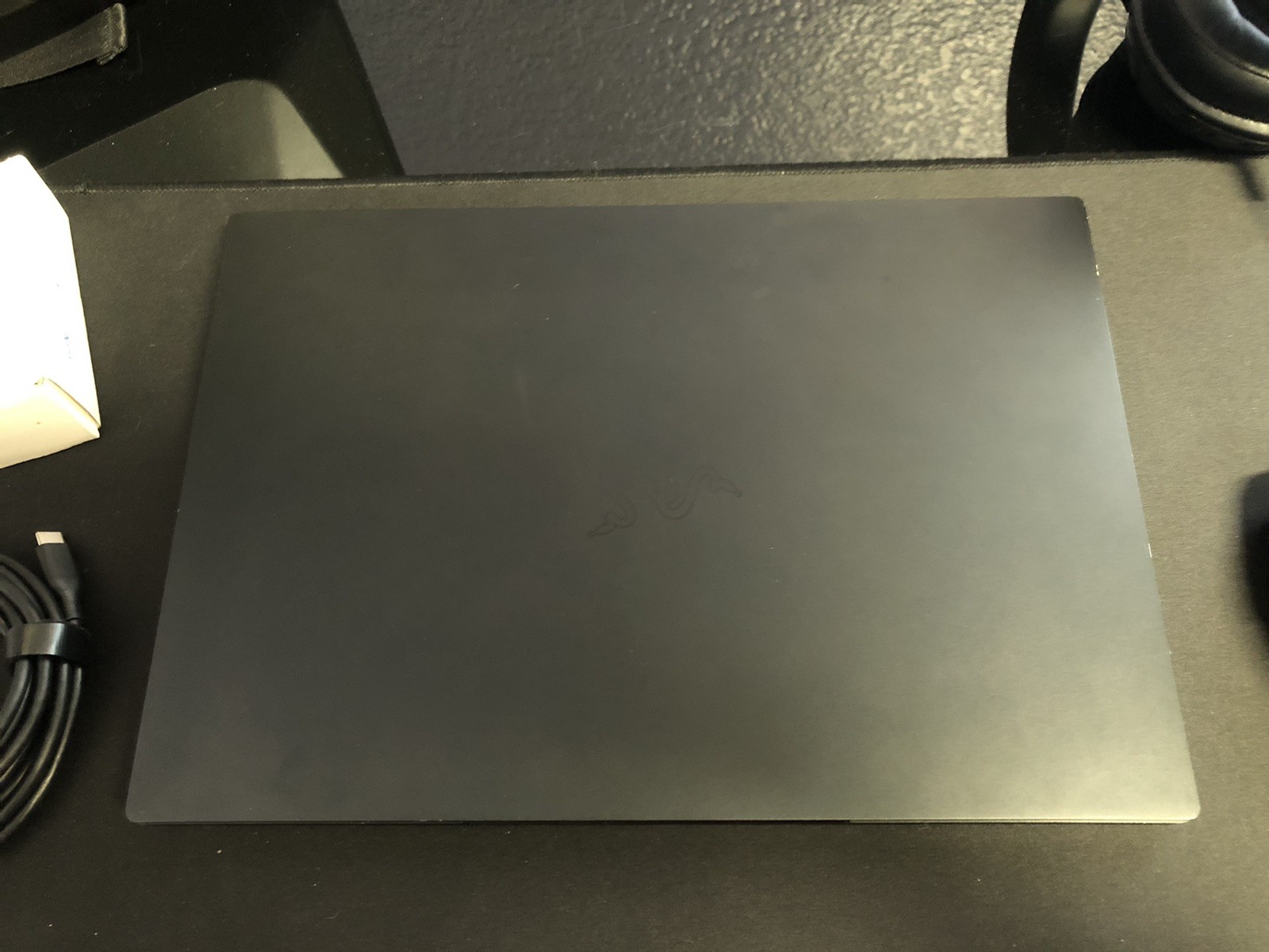Razer Blade Stealth 13 i7-1165G7 16GB RAM 1TB SSD GTX 1650 Ti FHD OLED TOUCH