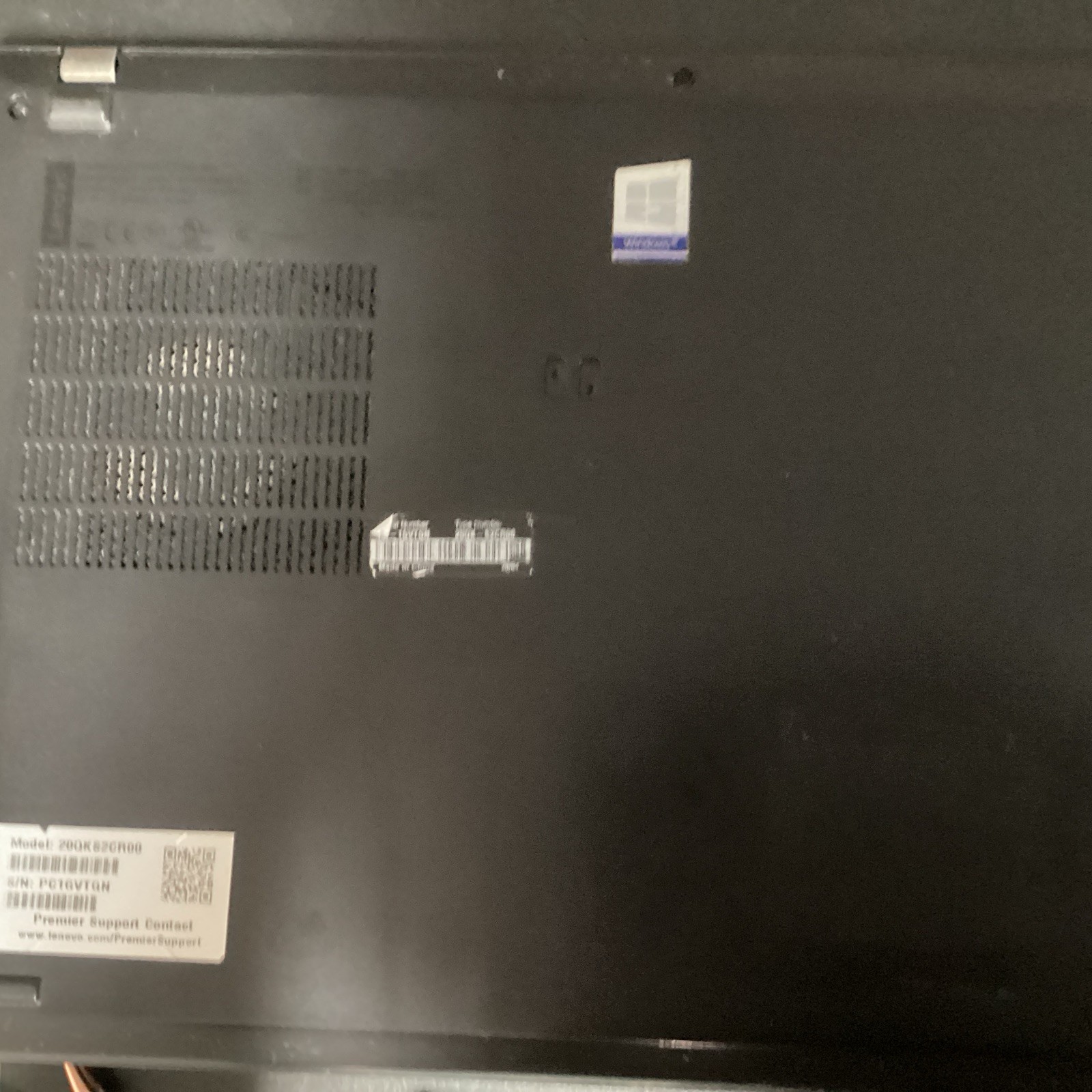 Lenovo ThinkPad T495s 14″ 16GB 256GB Ryzen 5 Pro 3500U 2.1GHz NO OS/Chrgr