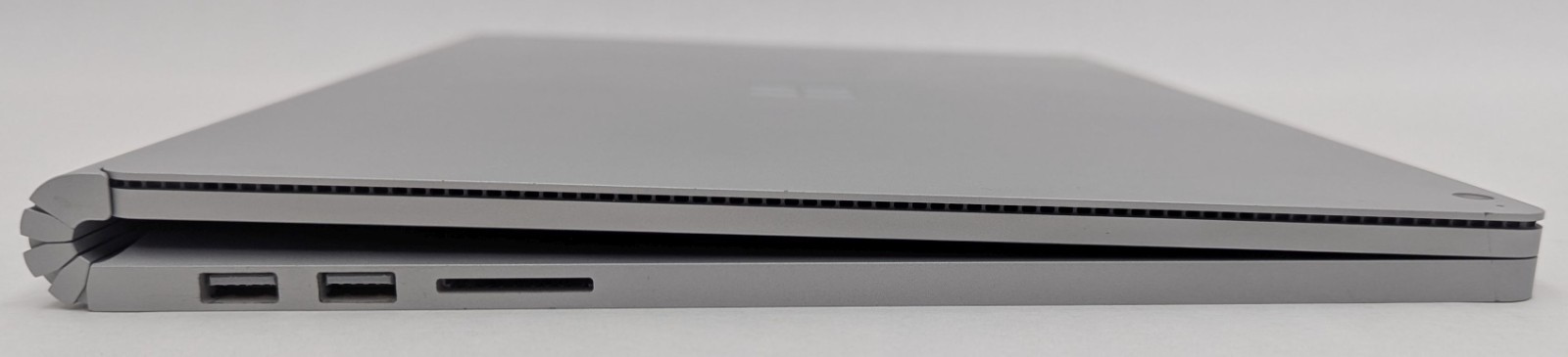 Incomplete Microsoft Surface Book 2 15″ i7-8650U 1.90GHz 16GB 256GB NVMe NVIDIA