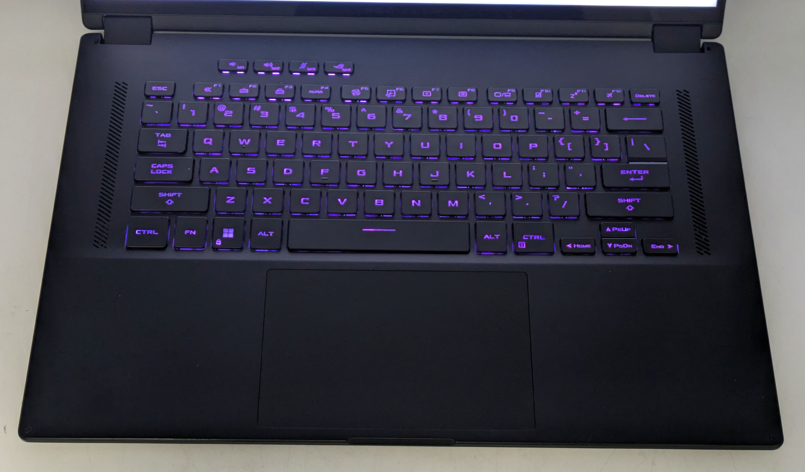 ASUS ROG Flow X16 GV601VI 16″ i9-13900H 32GB DDR5 1TB SSD RTX 4070 Windows 11H