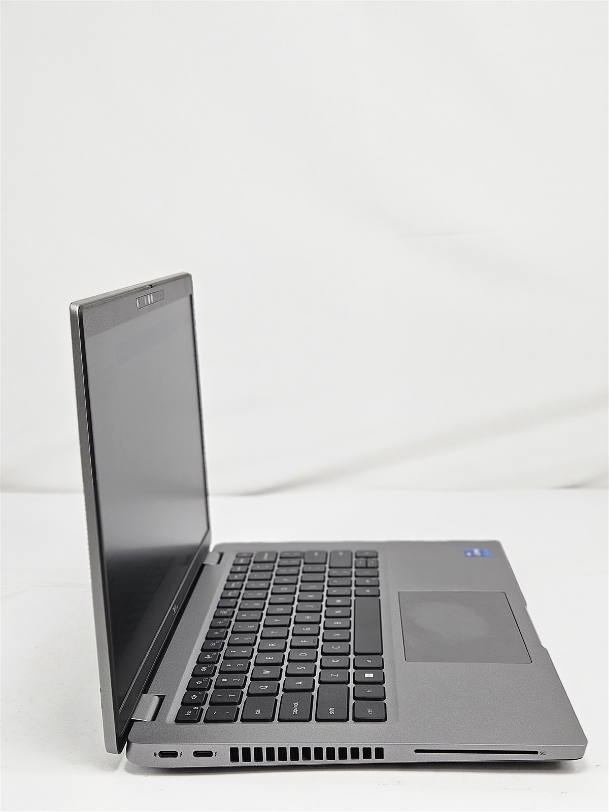 Dell Latitude 5430 Intel Core i7-1265U 16GB 512GB SSD 14″ FHD Laptop