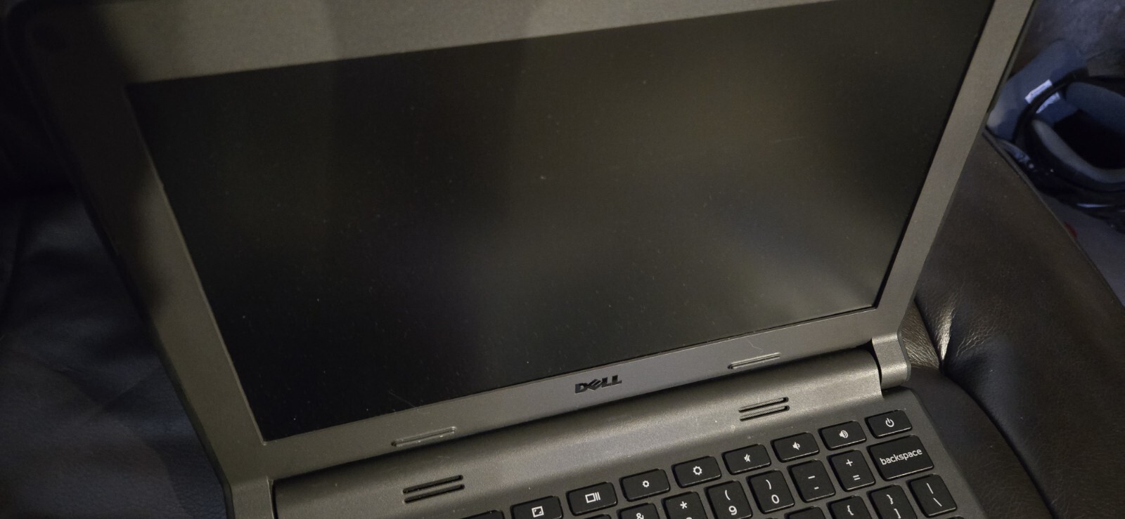 Dell Chromebook 11.6″ (16GB eMMC, Intel Celeron, 2.16 GHz, 4GB) Laptop -…