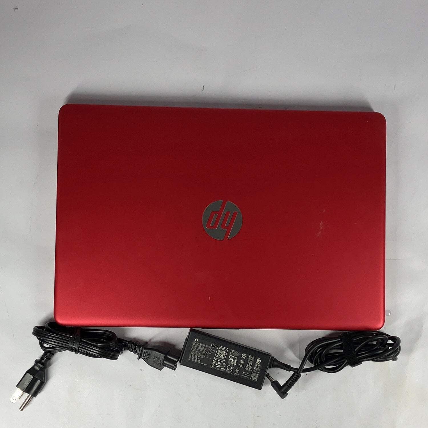 HP Laptop 15-dw0081wm 15.6″ Pentium Silver N5030 1.1GHz 4GB RAM 128GB SSD