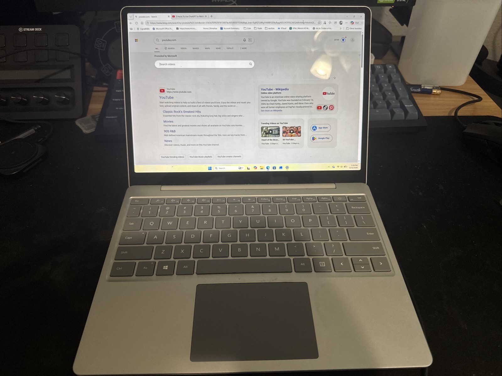 Microsoft Surface Go 1st Generation 8GB RAM, 128GB Model 1943-including charger