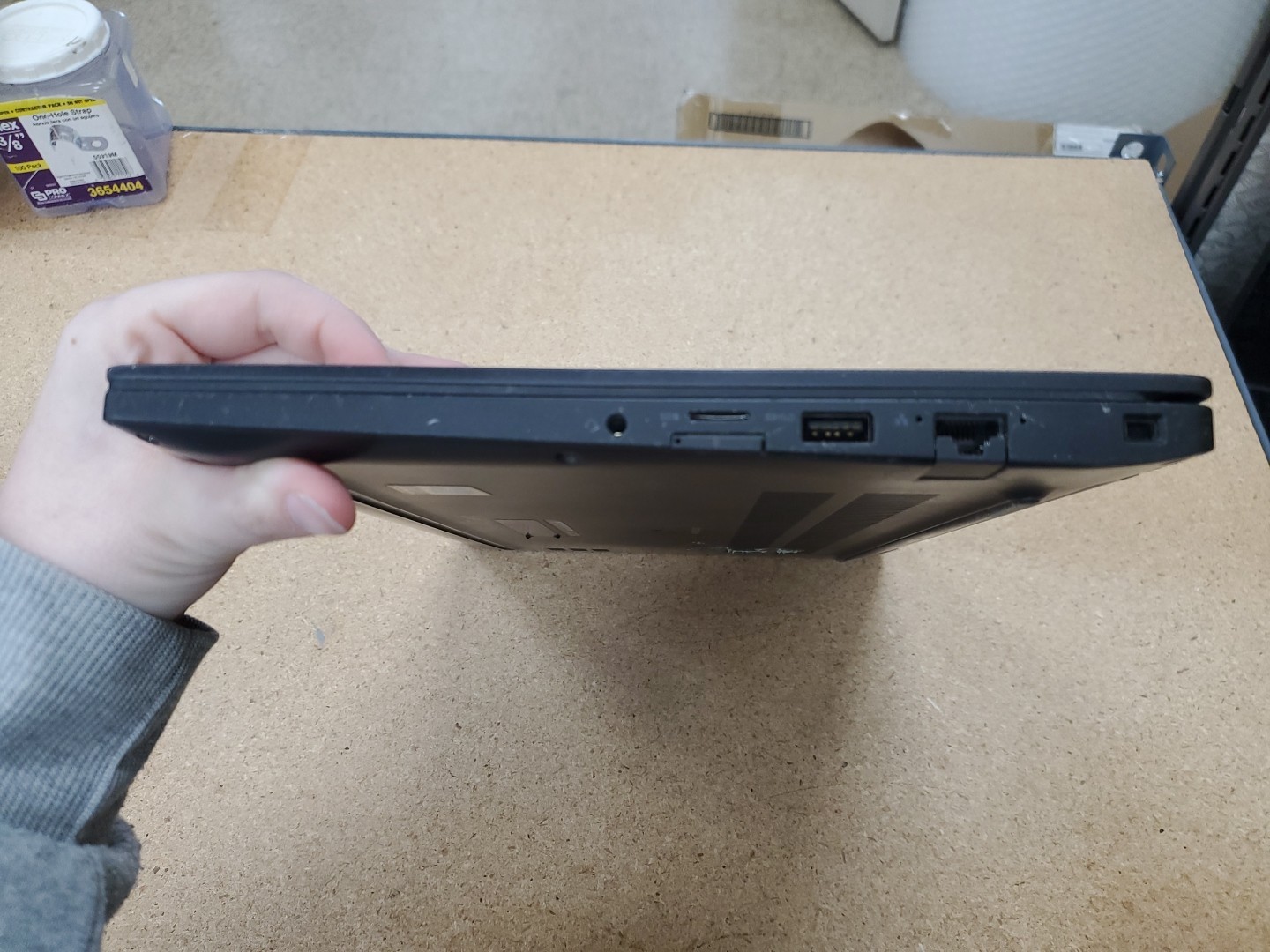 Dell Latitude 7480 14” i5-6300U 2.4GH 8GB DDR4 256GB SSD Win 11 032526-2