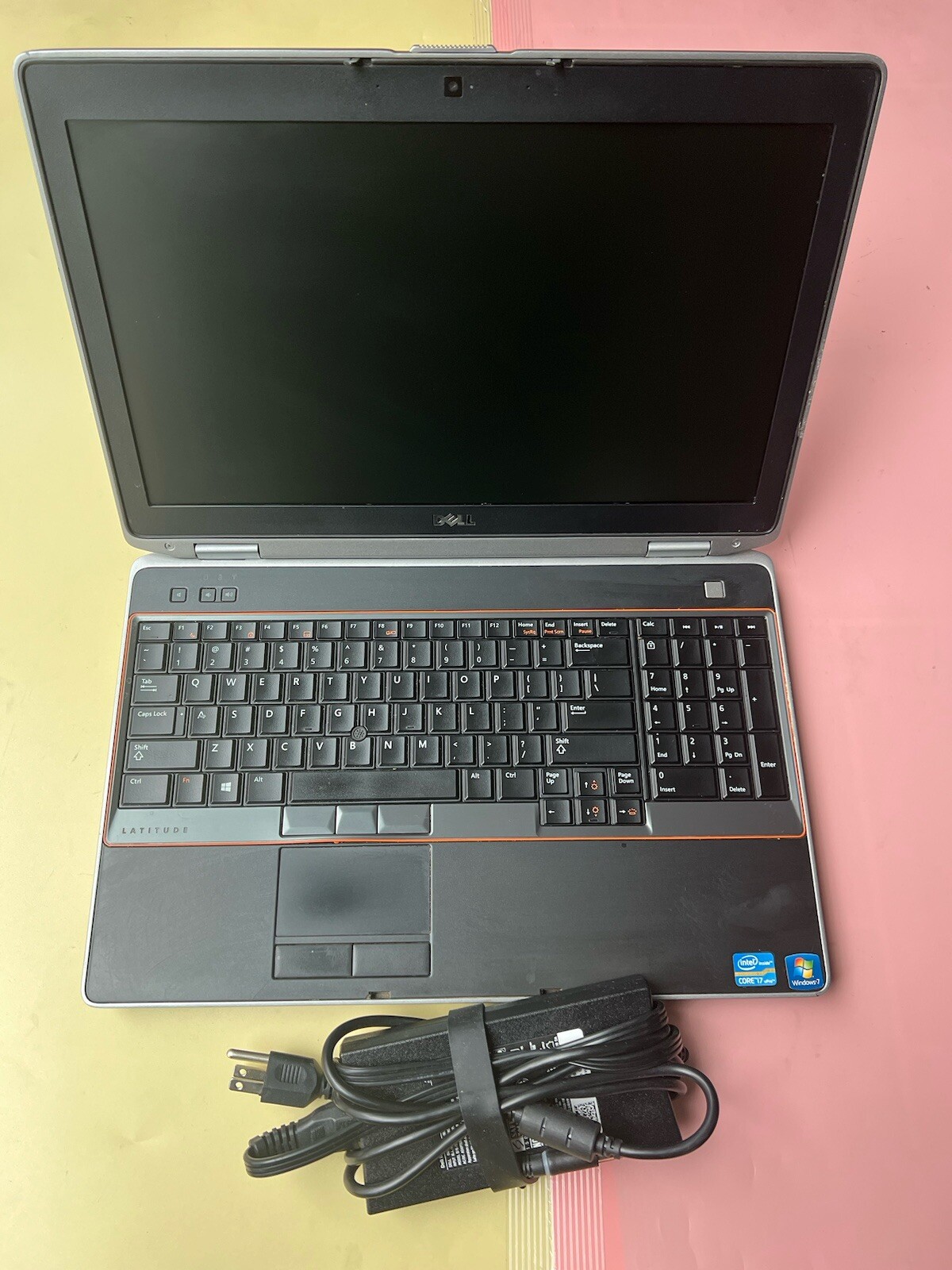 Dell Latitude E6520 Core i7-2620M 2.70GHz 8GB RAM 500GB BACKLIT BLUETOOTH WEBCAM