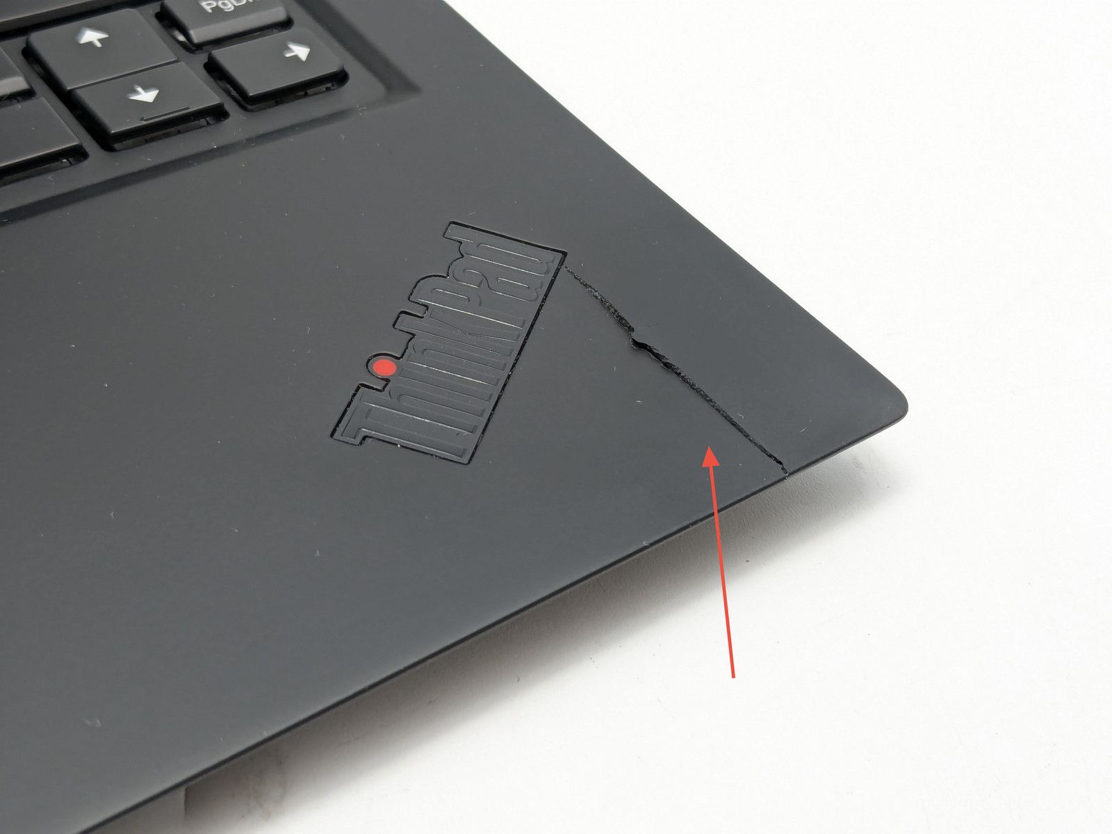 Lenovo ThinkPad X1 Carbon 6th Gen 14″ i5-8350U 16GB DDR3 256GB SSD Windows 11H