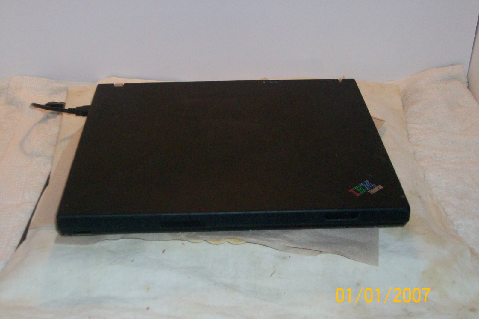 IBM ThinkPad Laptop T41P LAST OFFICIAL IBM MODEL Windows 7 w/USB Wifi and PCMCIA