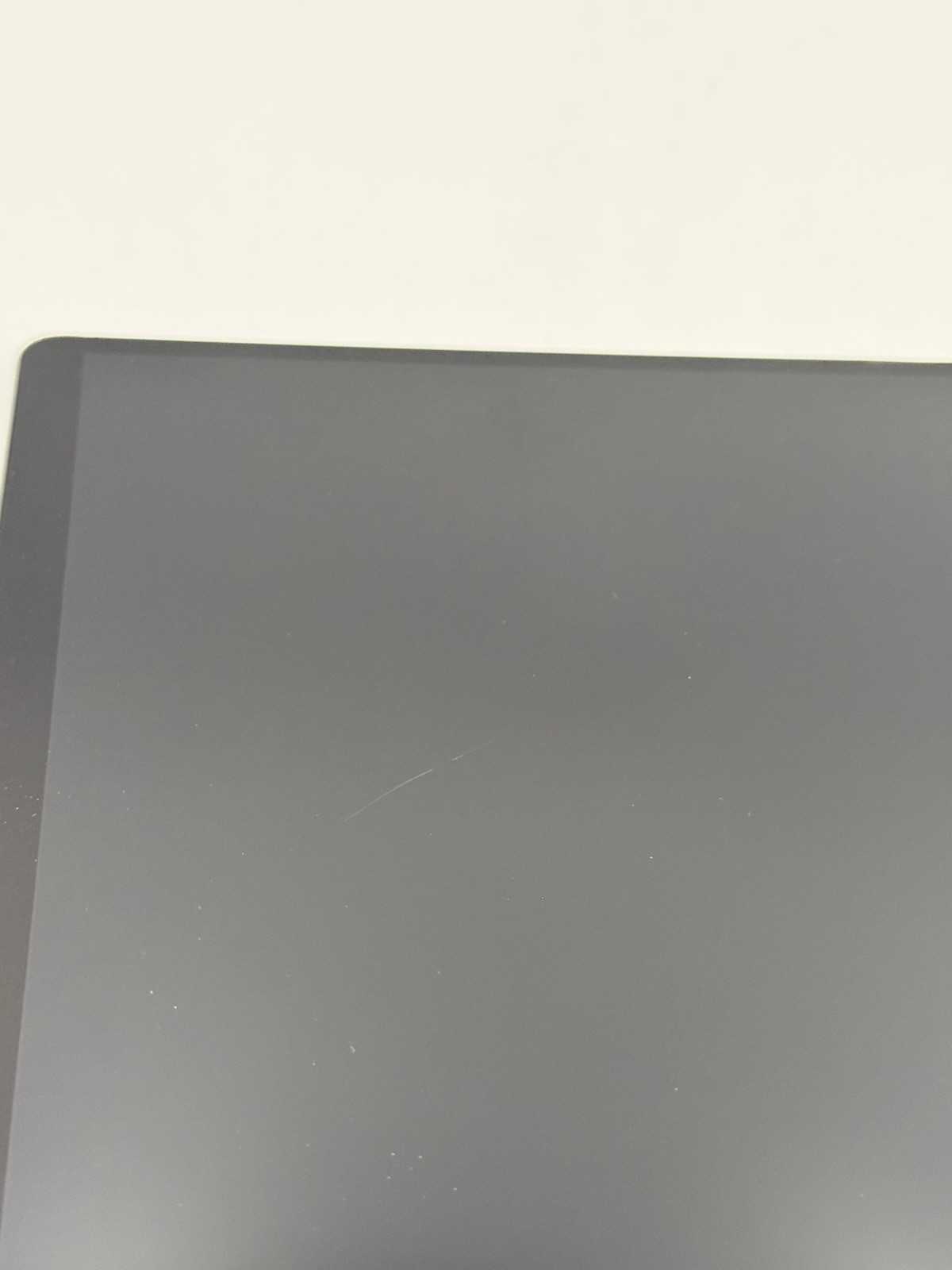 Microsoft Surface Pro 8 13” – i5 11th Gen | 8GB RAM | 256GB SSD (READ DESC) 39C