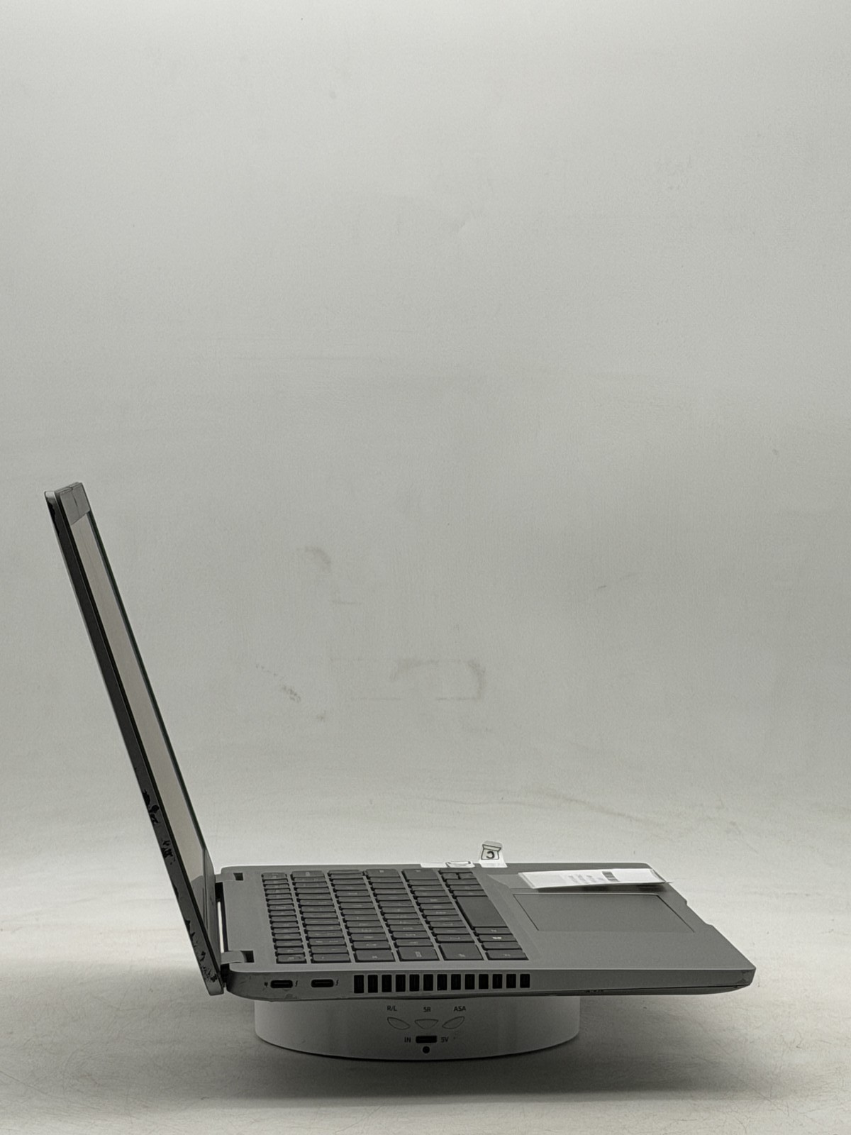 Dell Latitude 5420 14.0 in i5-1135G7 8GB 128GB NO OS Read