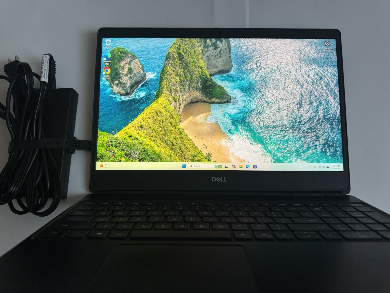 Dell Precision 7550 15.6″ FHD i7-10750H 2.6GHz 32GB 256GB NVIDIA T1000 READ