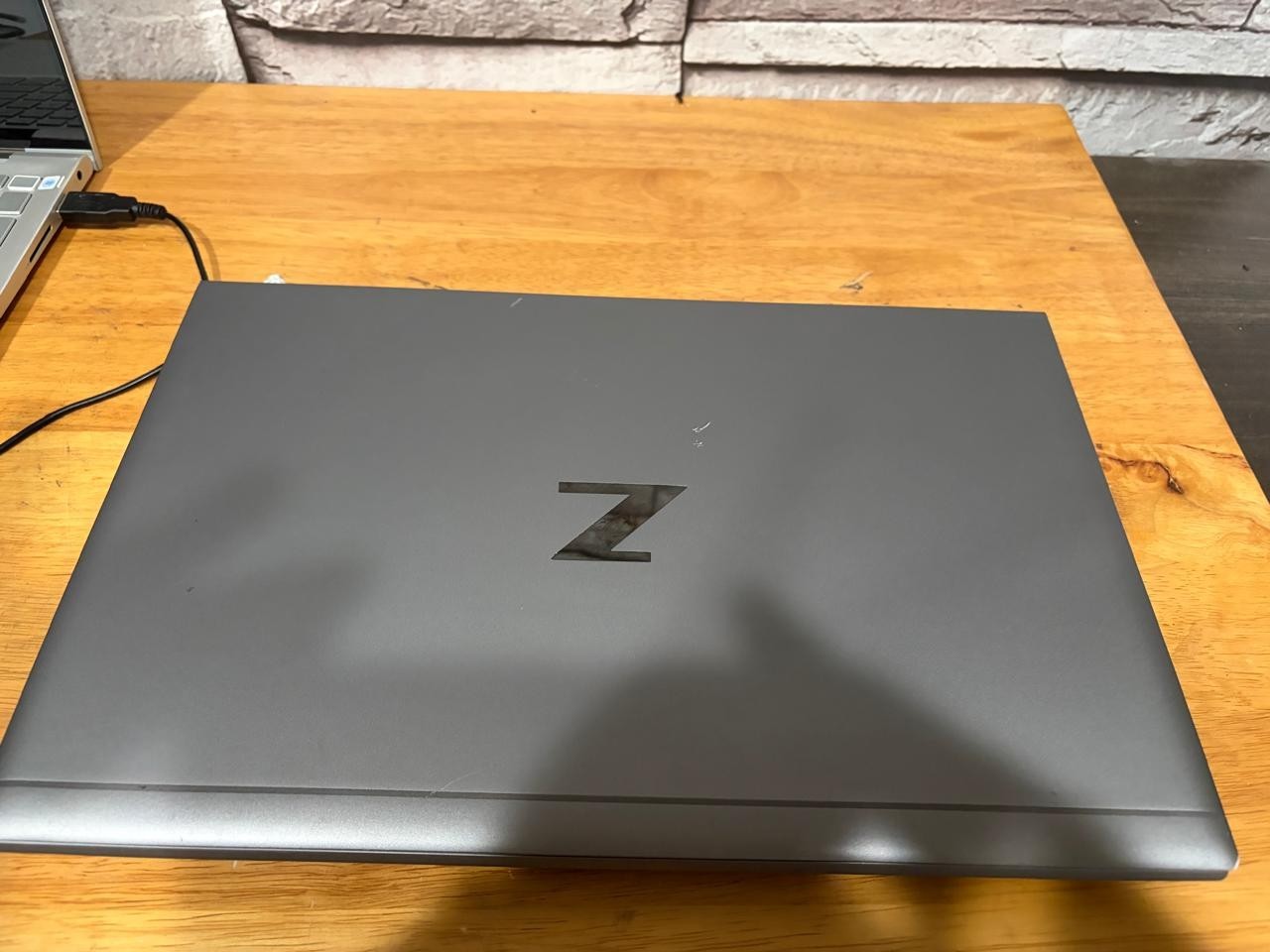 HP ZBook Firefly 15 G8 i7-1165G7 2.80GHz 8GB RAM 256GB SSd NViDIA T500 W 10PRO