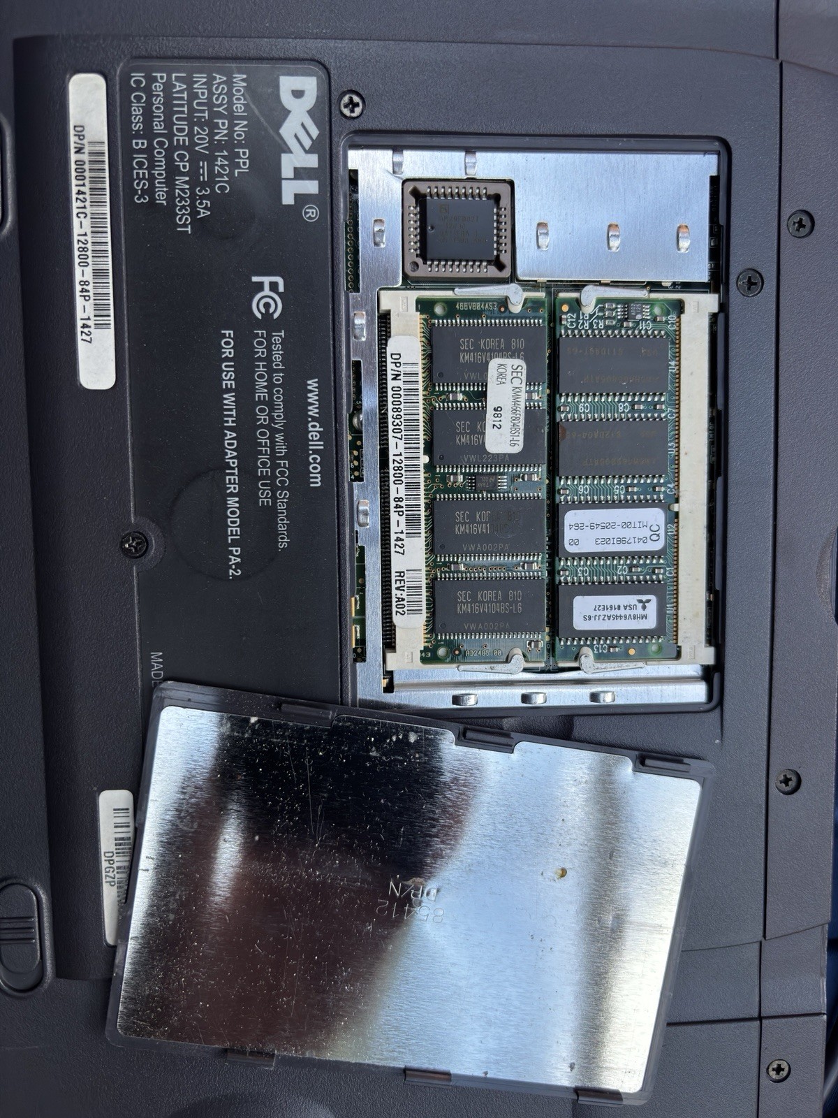 Dell Latitude CP 14in Windows 98 Pentium 500MHz 128MB RAM 4GB HDD Charger