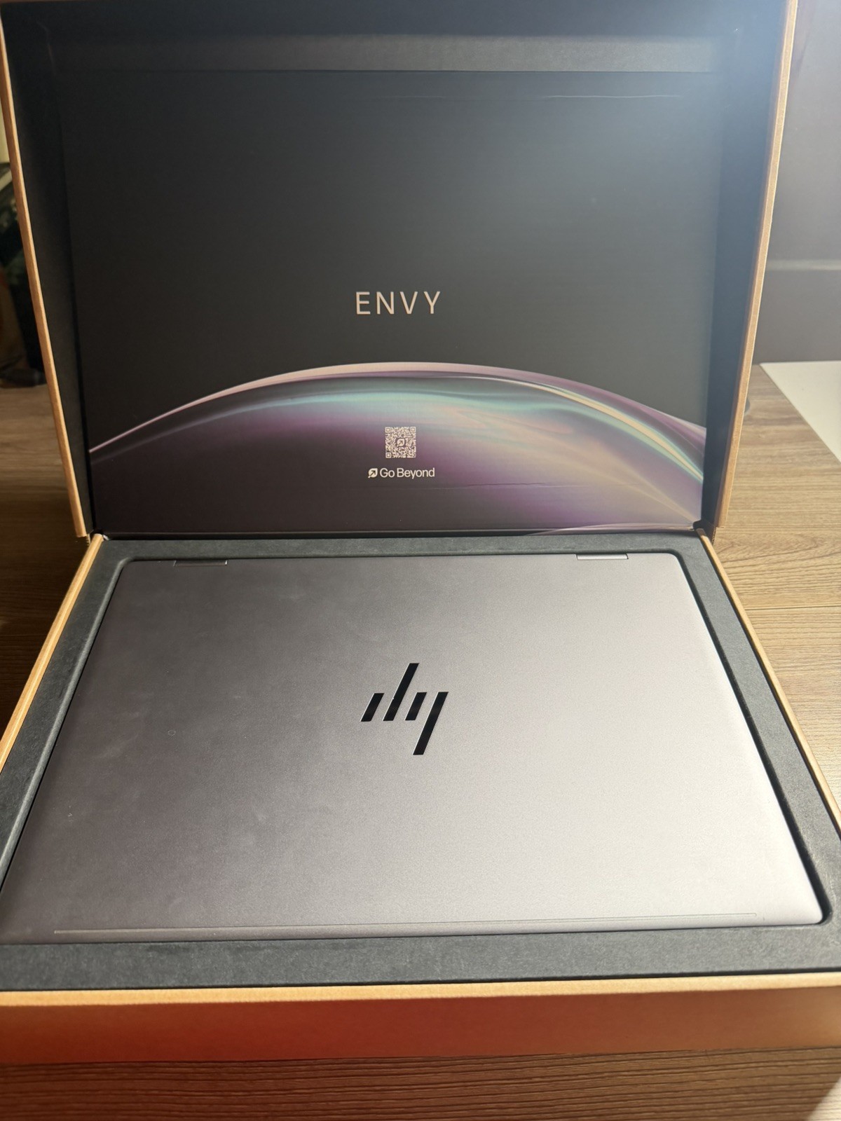 HP Envy 16″ X360 2-in-1 Touch Laptop (Ryzen 7, 16GB RAM, 1TB SSD) 16-ad0097nr