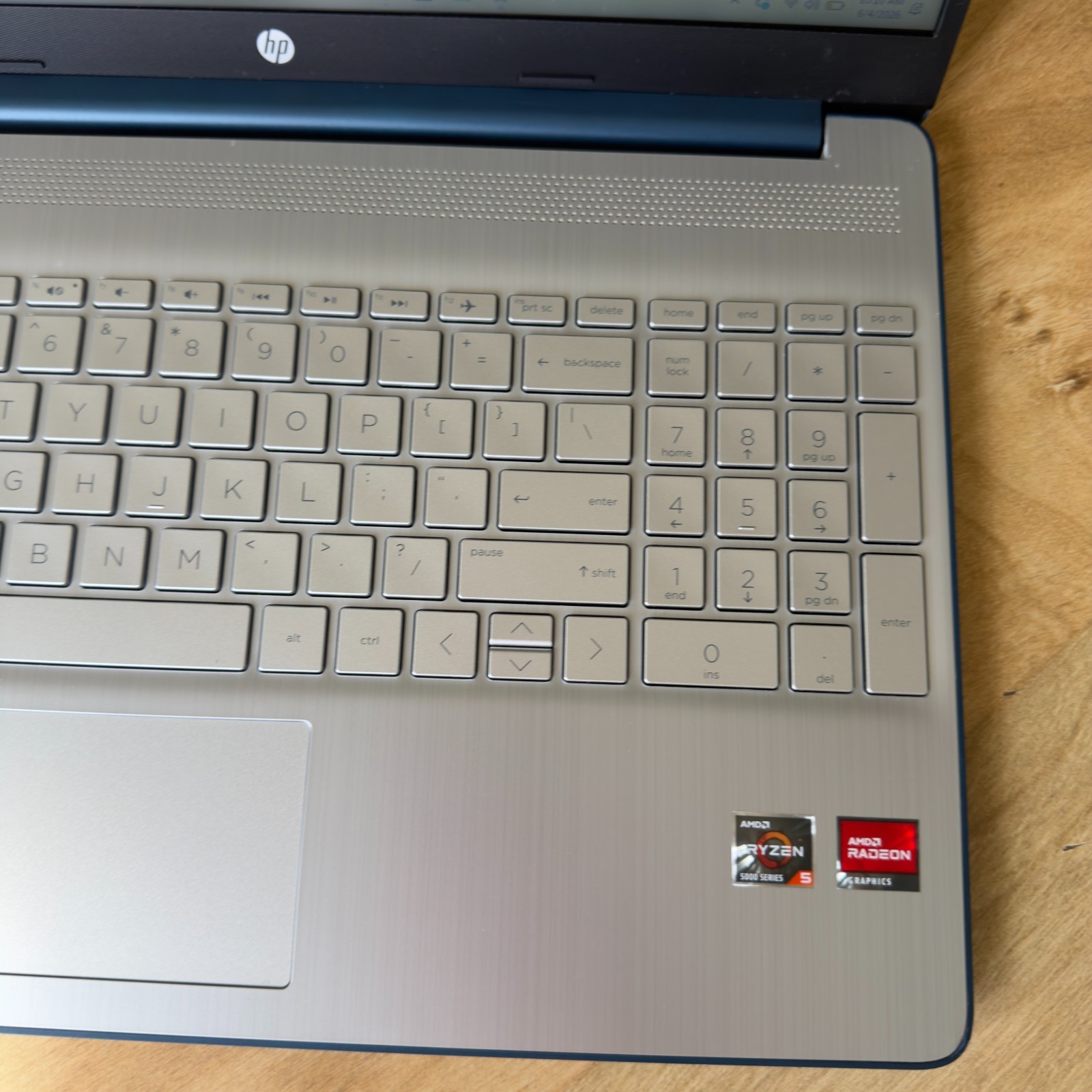 HP Laptop 15-ef2126wm – Ryzen 5 5500U 2.1GHz 8GB RAM 256GB SSD w Charger