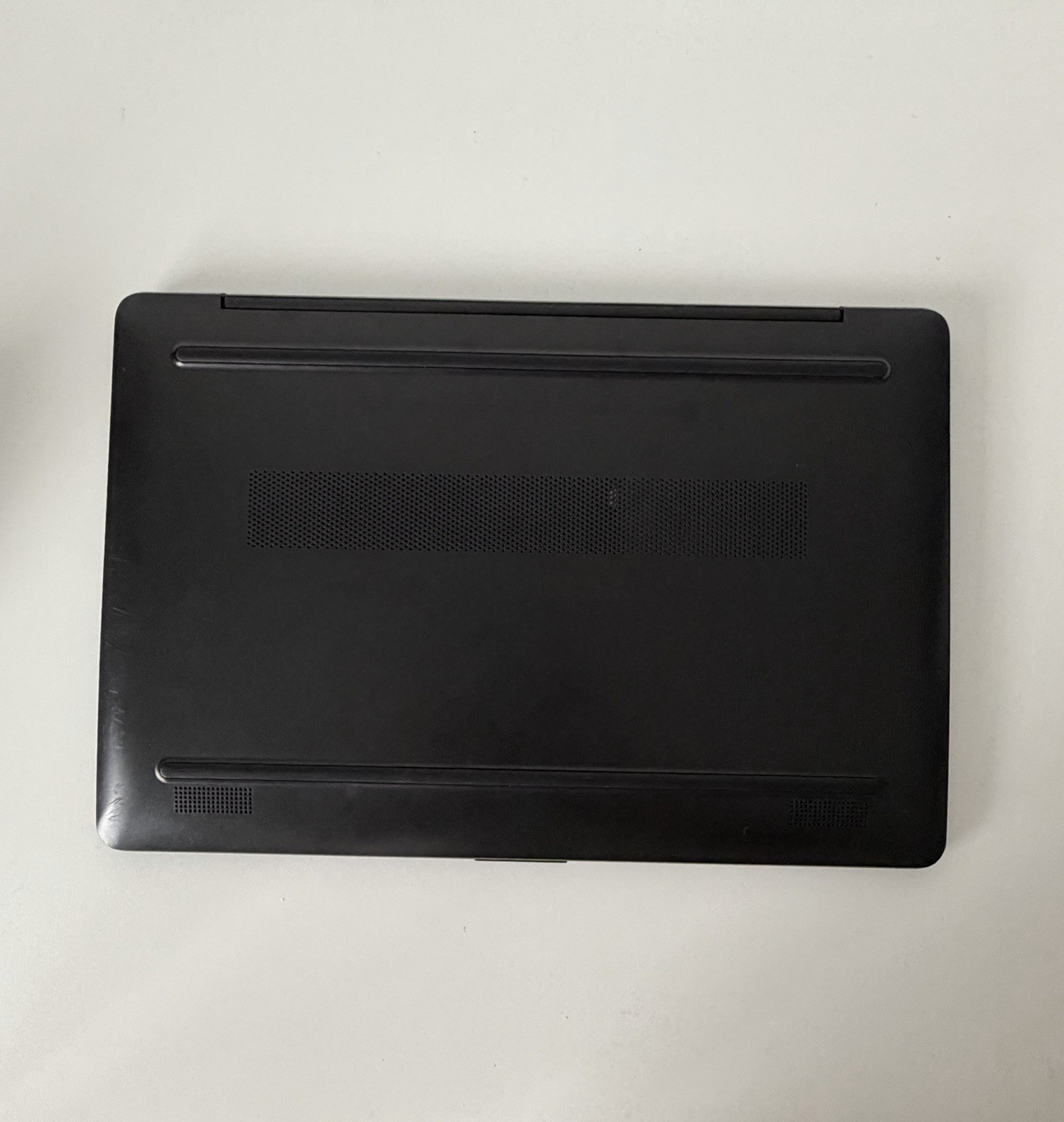 HP Stream 14-ds0010ds 14” Laptop AMD A6 4GB 64GB eMMC Windows 10 Tested