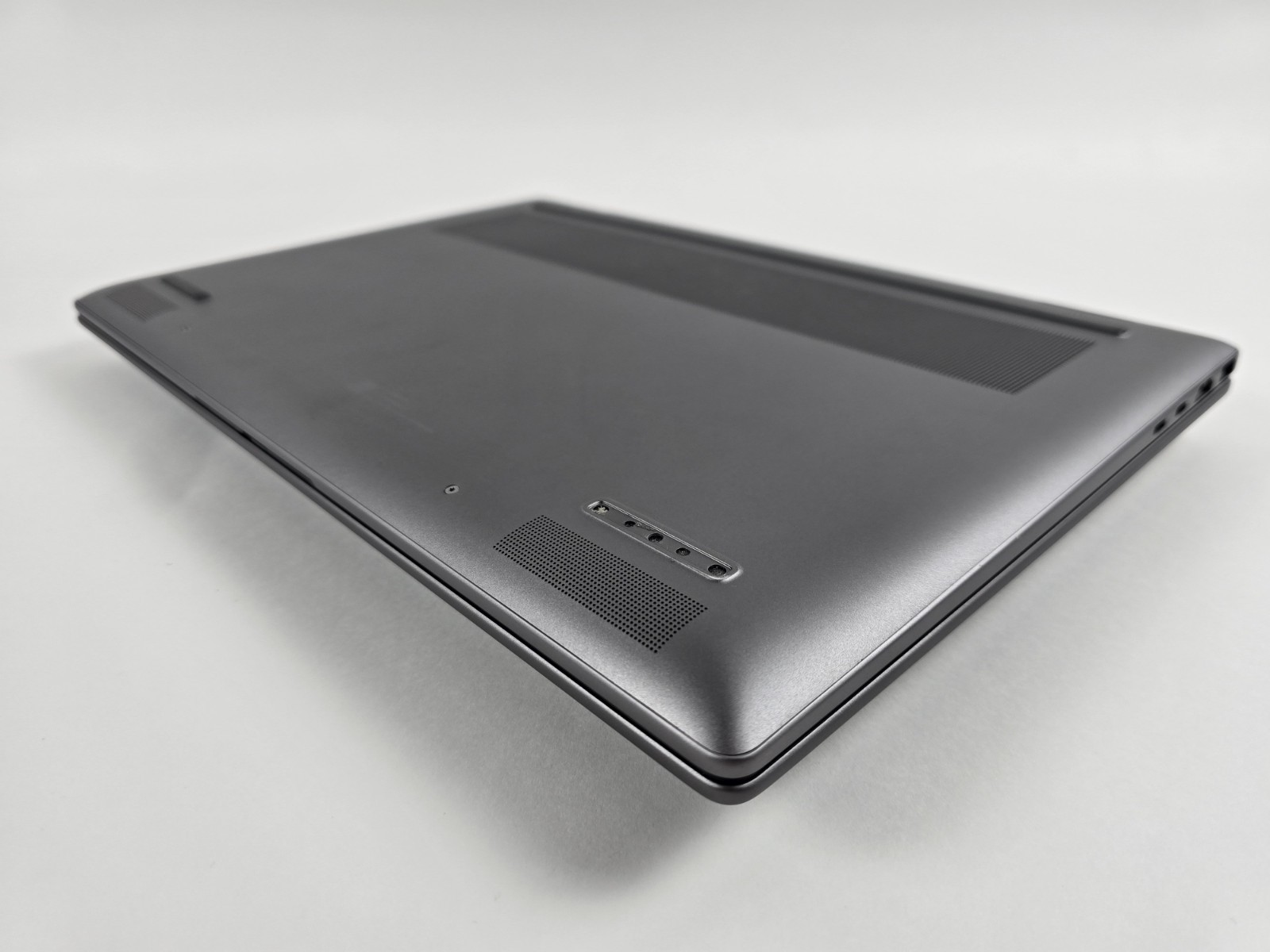 HP Envy x360 16″ WUXGA 2-in-1 Touch Ryzen 7 8840HS 16GB 1TB SSD – Used