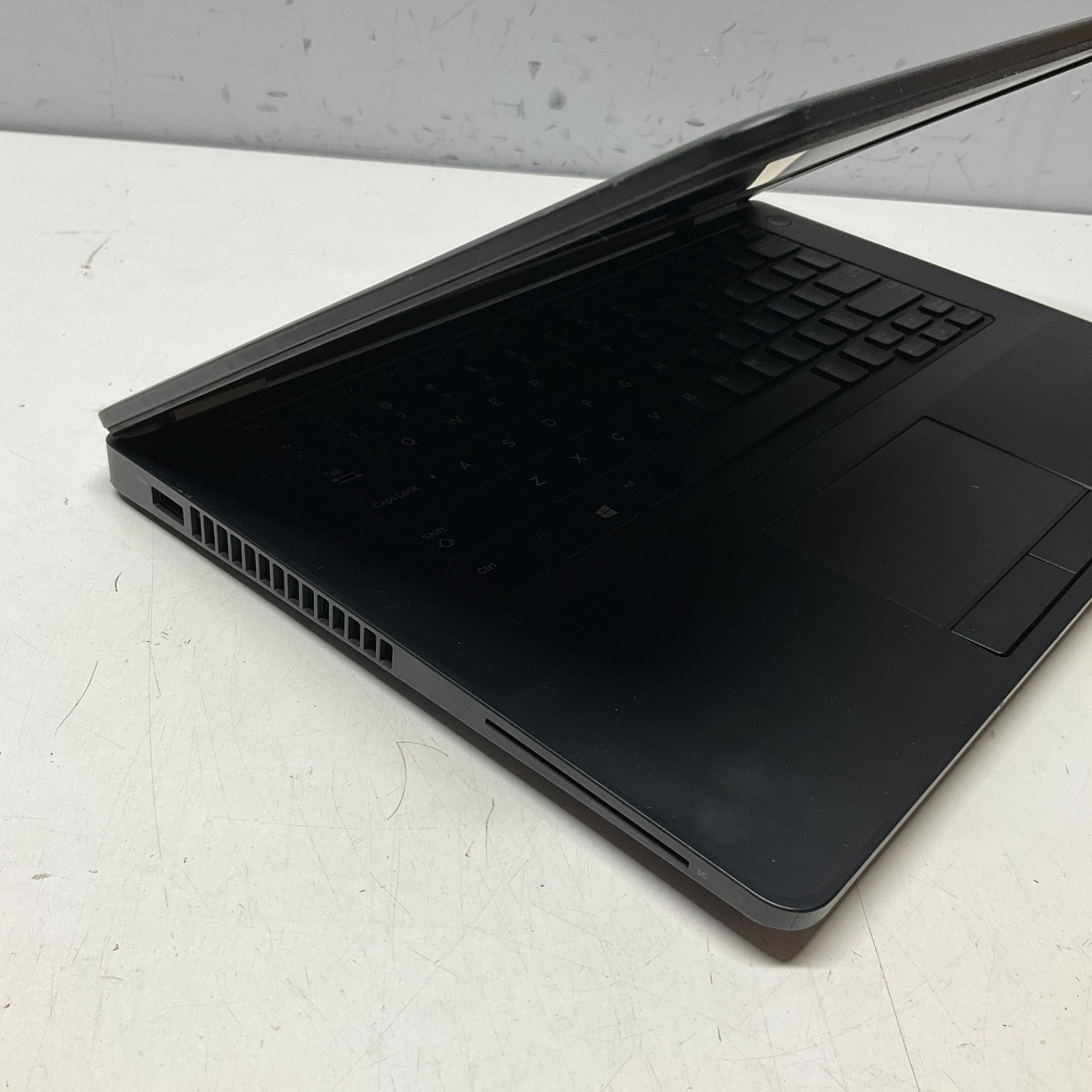 Dell Latitude E5470 14″ Laptop Intel i5-6440HQ 8GB RAM 128GB SSD Win 10 NO BATT