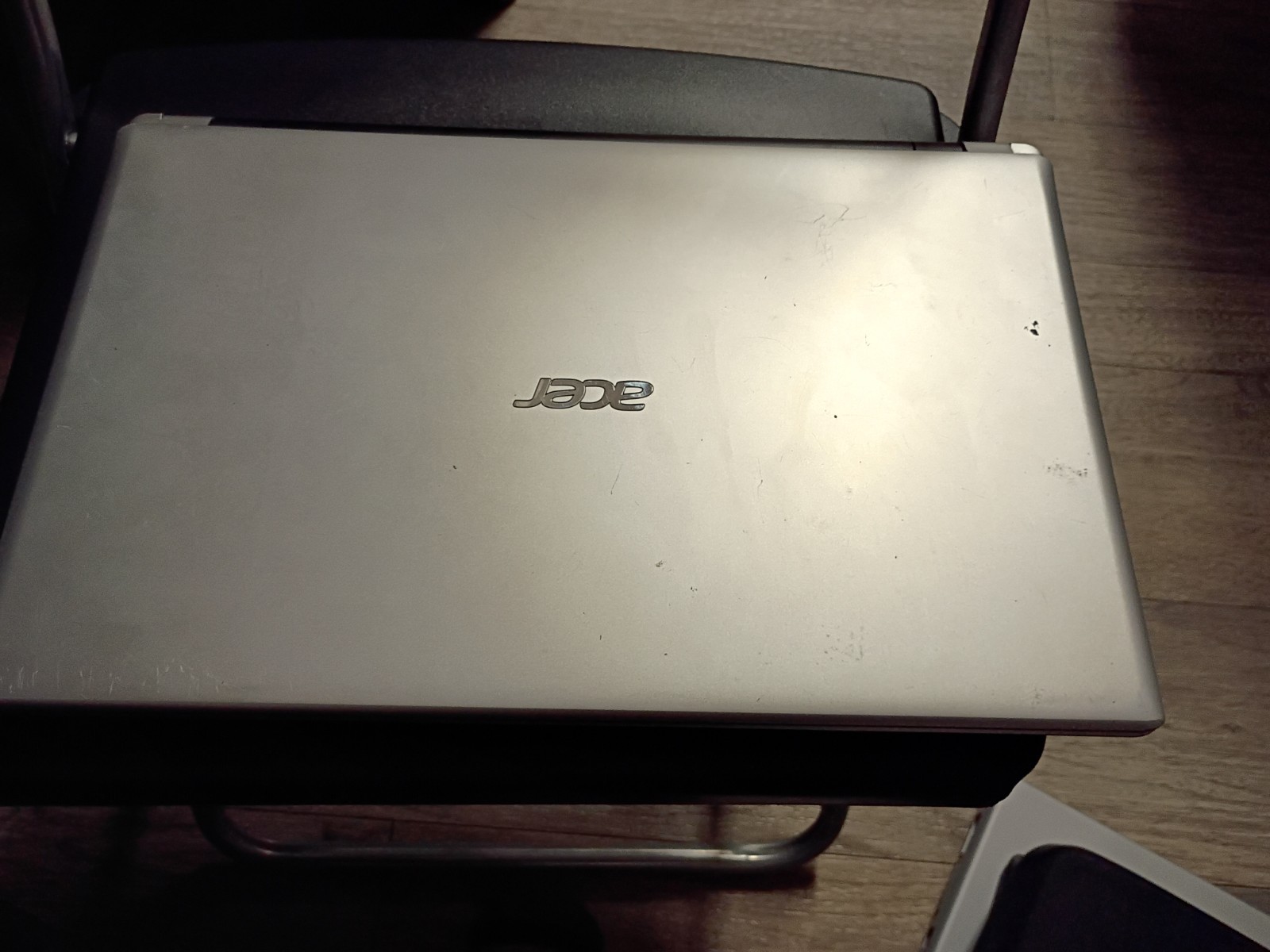 Acer Aspire V5 15.6″ Laptop – Intel Processor, No Charger, Untested
