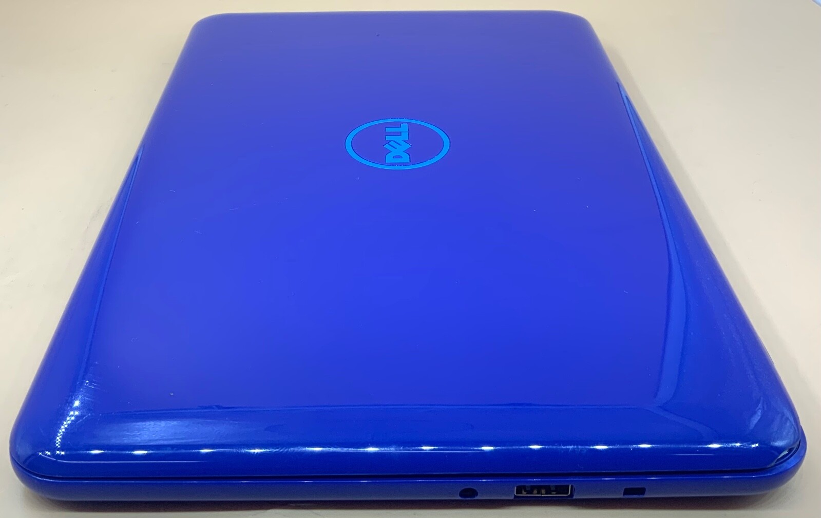 11.6″ Dell Inspiron P24T 4GB RAM 32GB EMMC HDD Windows 10 Home Locked Parts Only