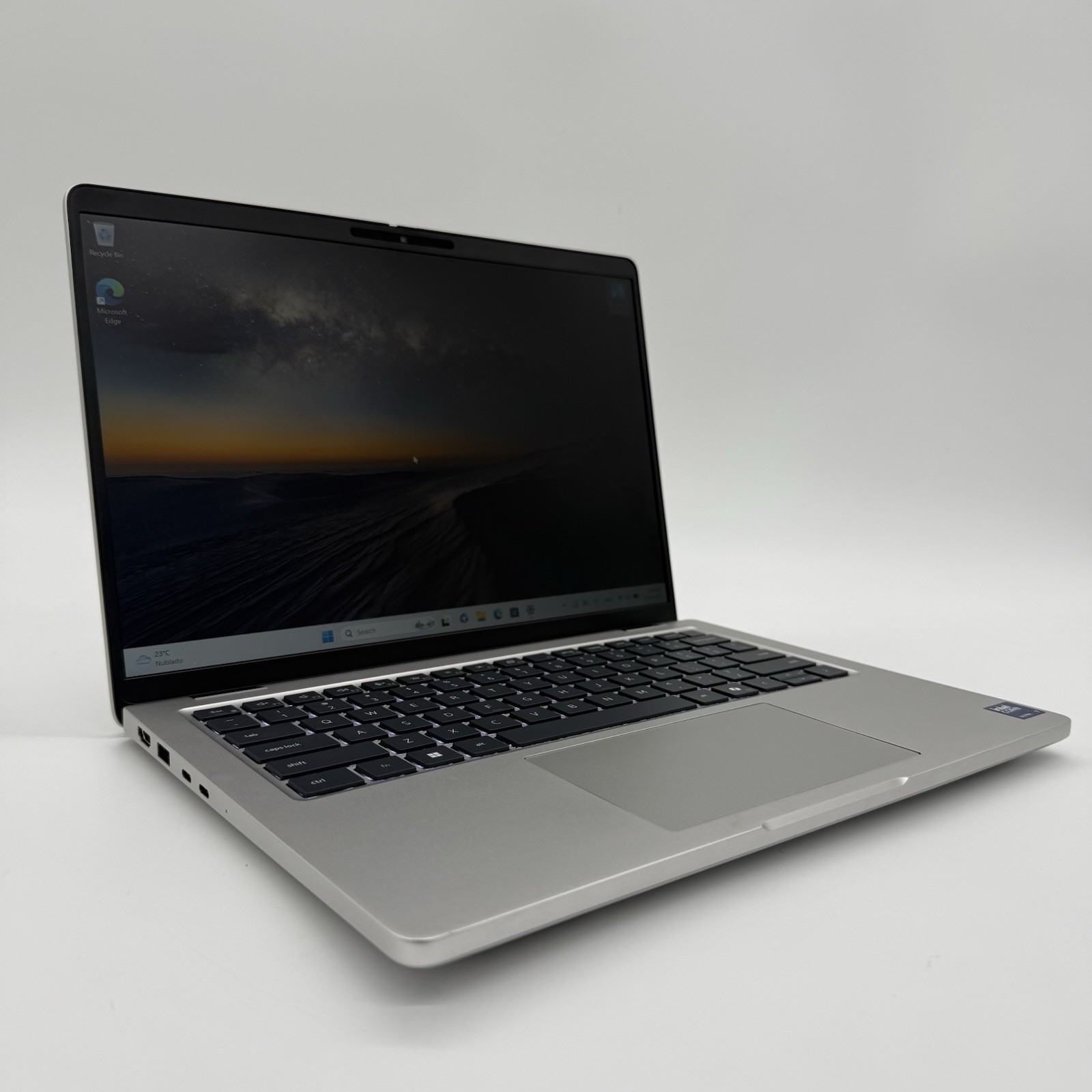 Dell Pro 14 Plus PB14250 14″ Core Ultra 7 255U 16GB RAM 512GB SSD