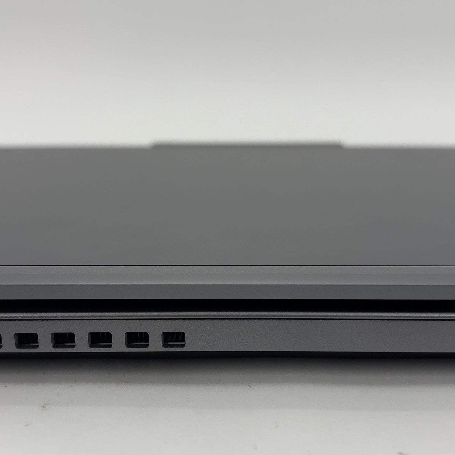 Lenovo ThinkPad T14 Gen 5 21MC000NUS 14″ Ryzen 5 Pro 8540U 16GB RAM 256GB SSD
