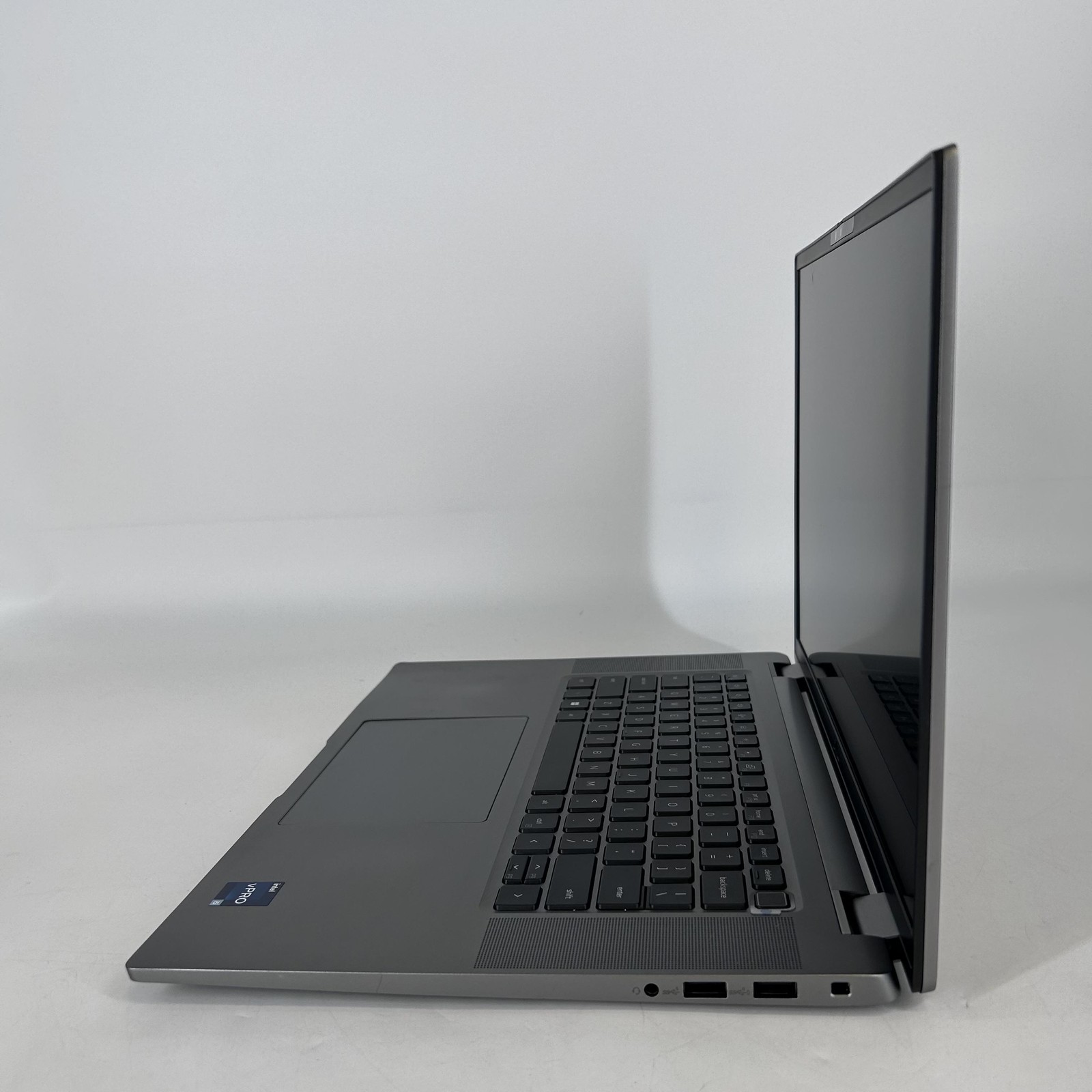 Dell Latitude 7640 16 Gray FHD+ 1.6 GHz i5-1345U 16GB 256GB SSD Good FRAME GAP