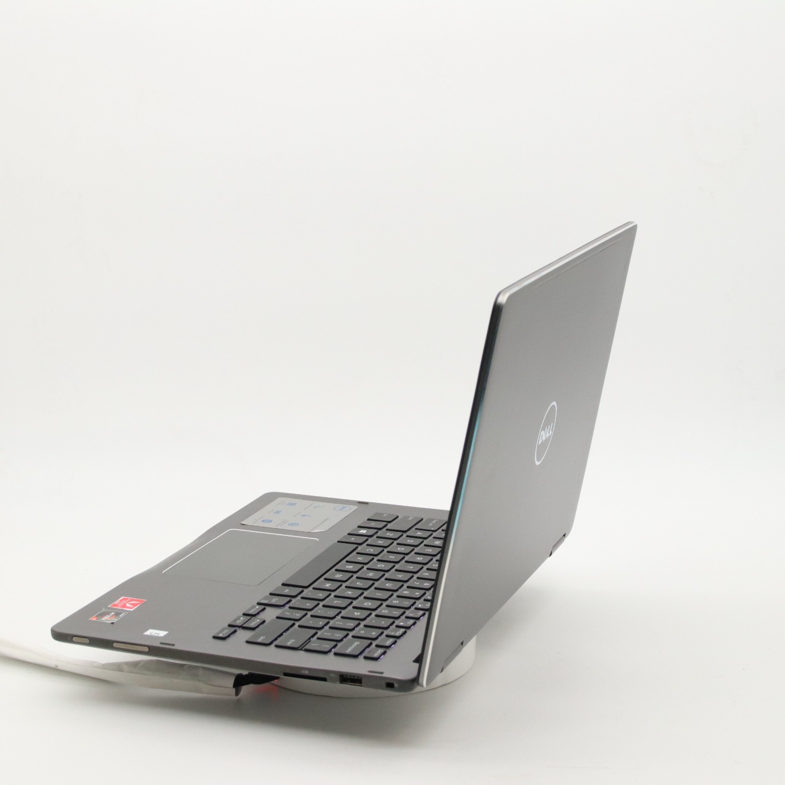 Dell Inspiron 7375-Touchscreen AMD Ryzen 7 2700U 12GB RAM 256GB SSD (See Notes)