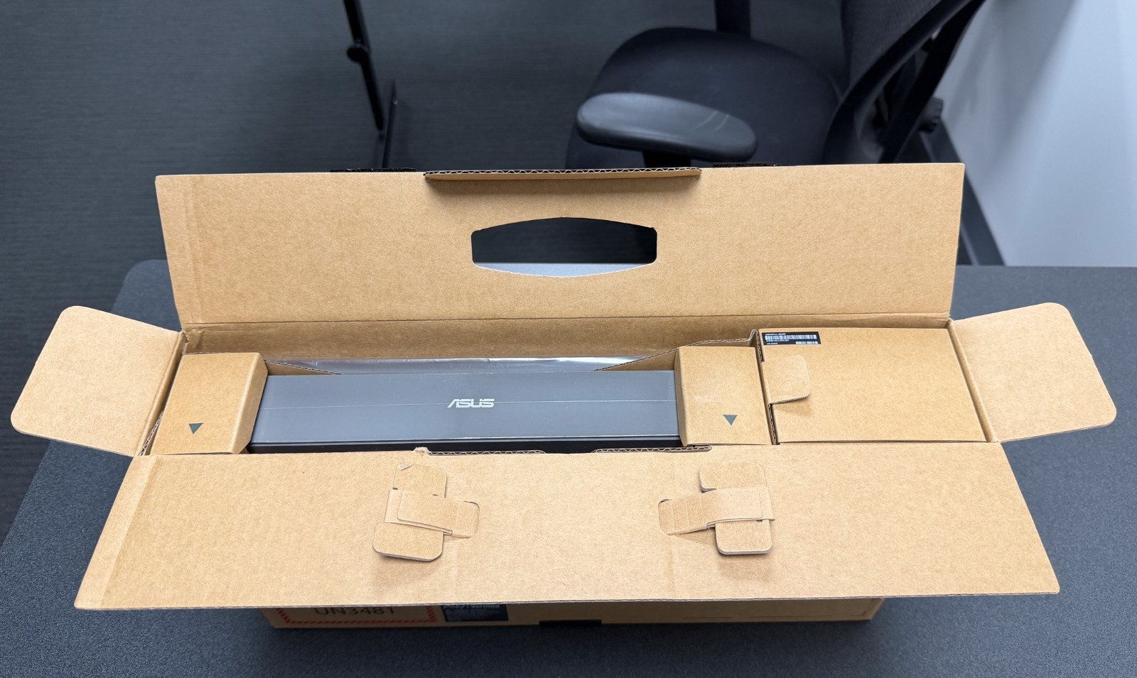 ASUS Zenbook Duo UX8407 14″ 3K 144Hz OLED Ultra 9 386H 32GB 1TB SSD Copilot+ NEW